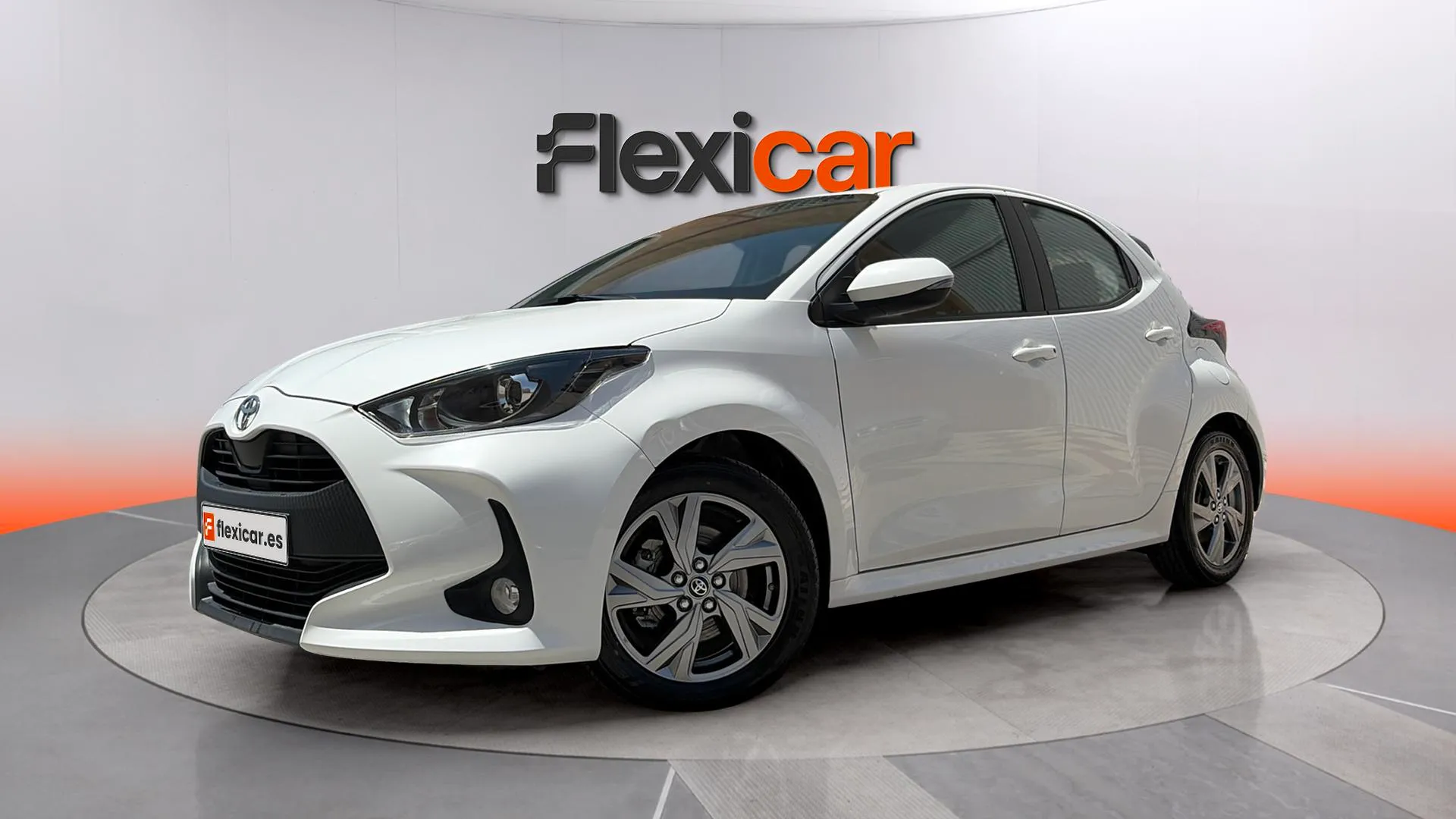 Toyota Yaris 1.5 120H Active Plus - foto 3