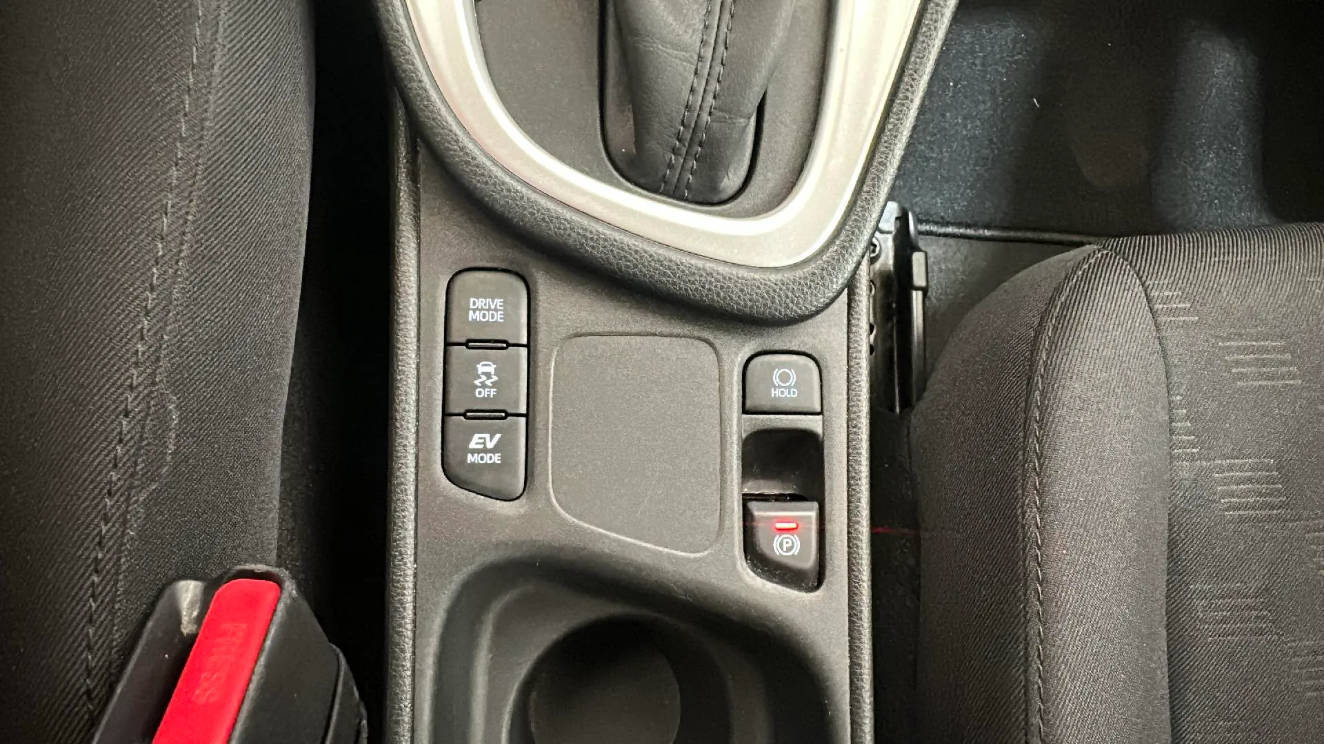 Toyota Yaris 1.5 120H Active Plus - foto 22