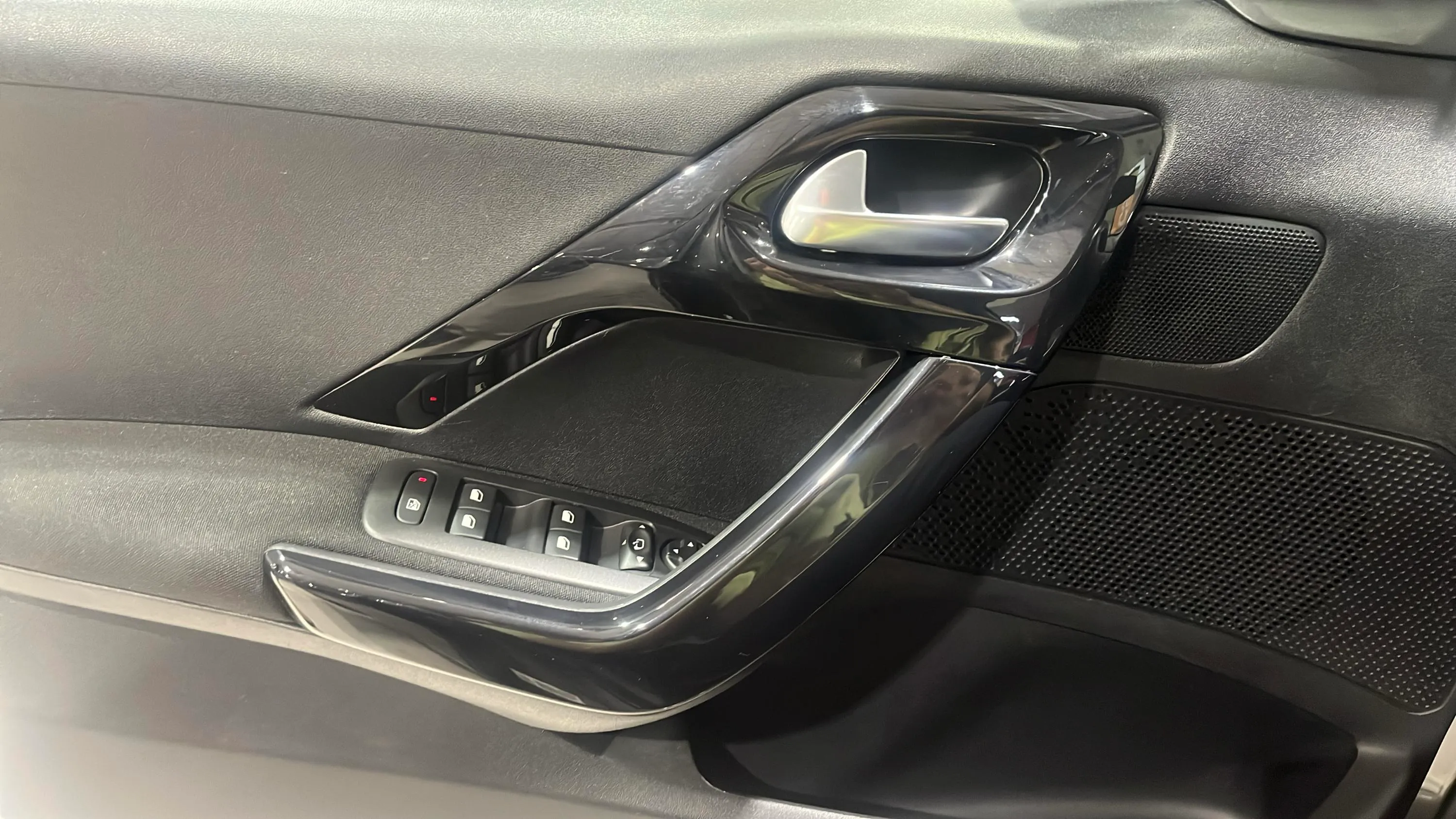Peugeot 208 Tech Edition1.2L PureTech - foto 14