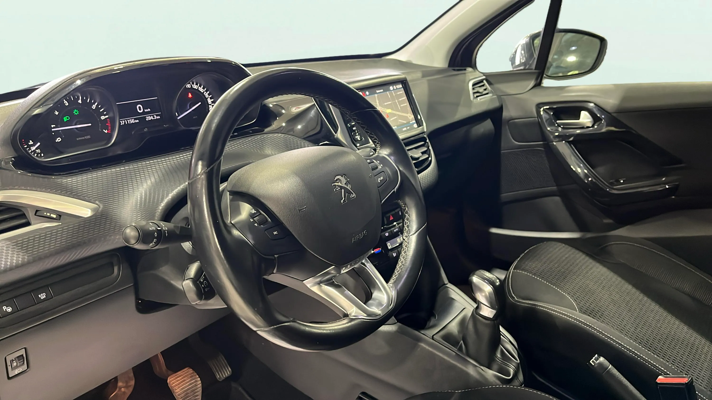 Peugeot 208 Tech Edition1.2L PureTech - foto 10