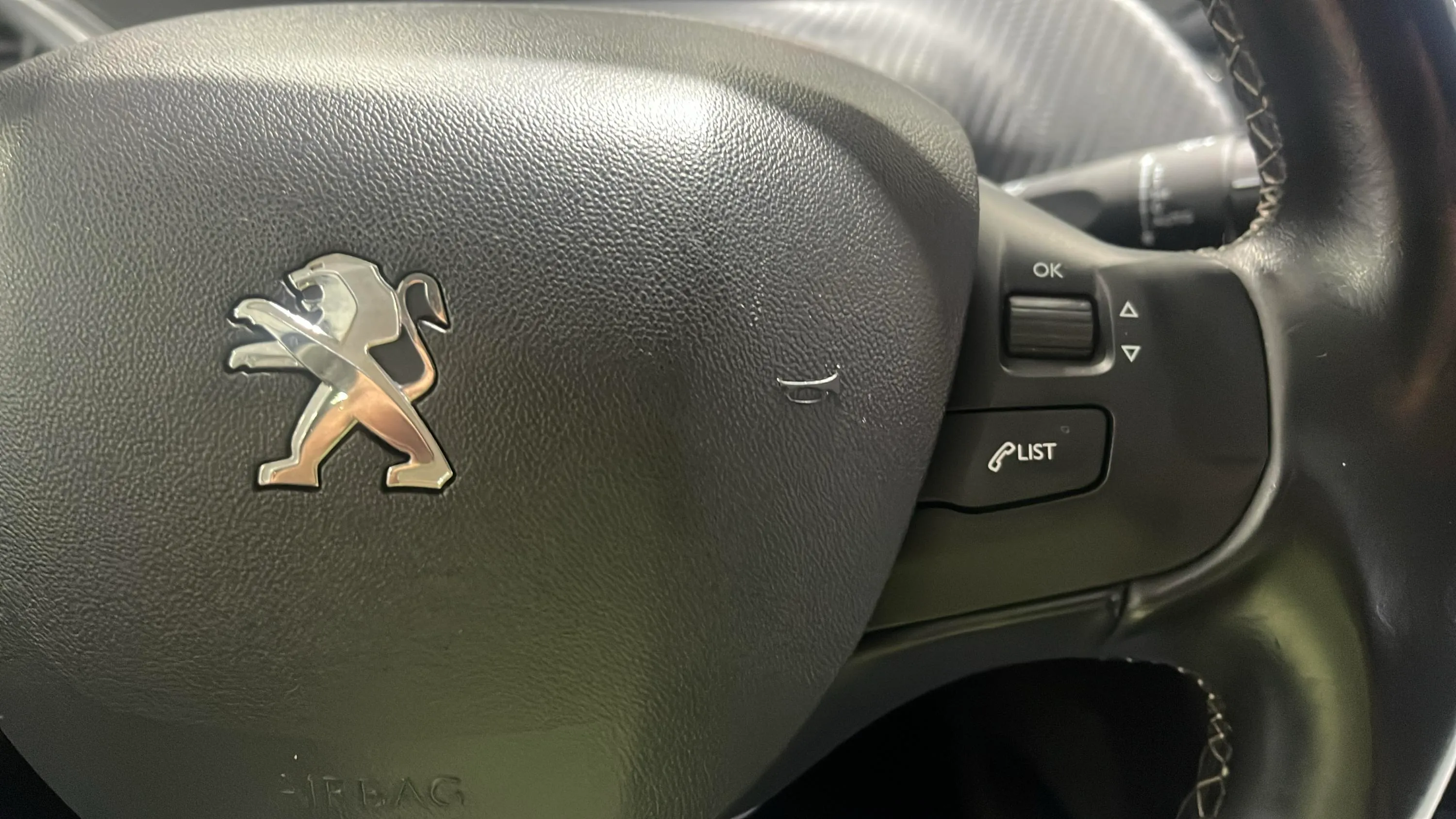 Peugeot 208 Tech Edition1.2L PureTech - foto 18