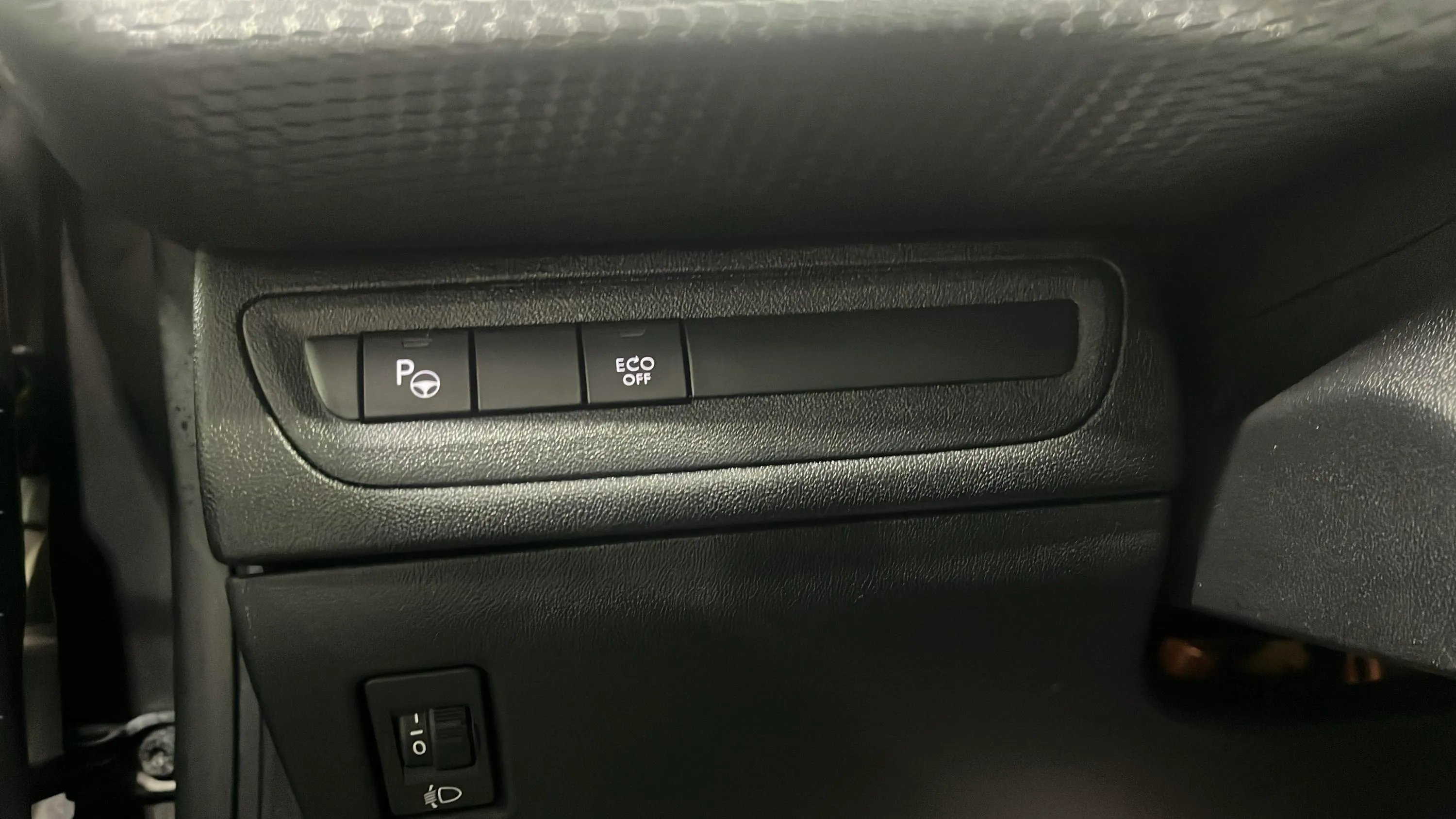 Peugeot 208 Tech Edition1.2L PureTech - foto 15