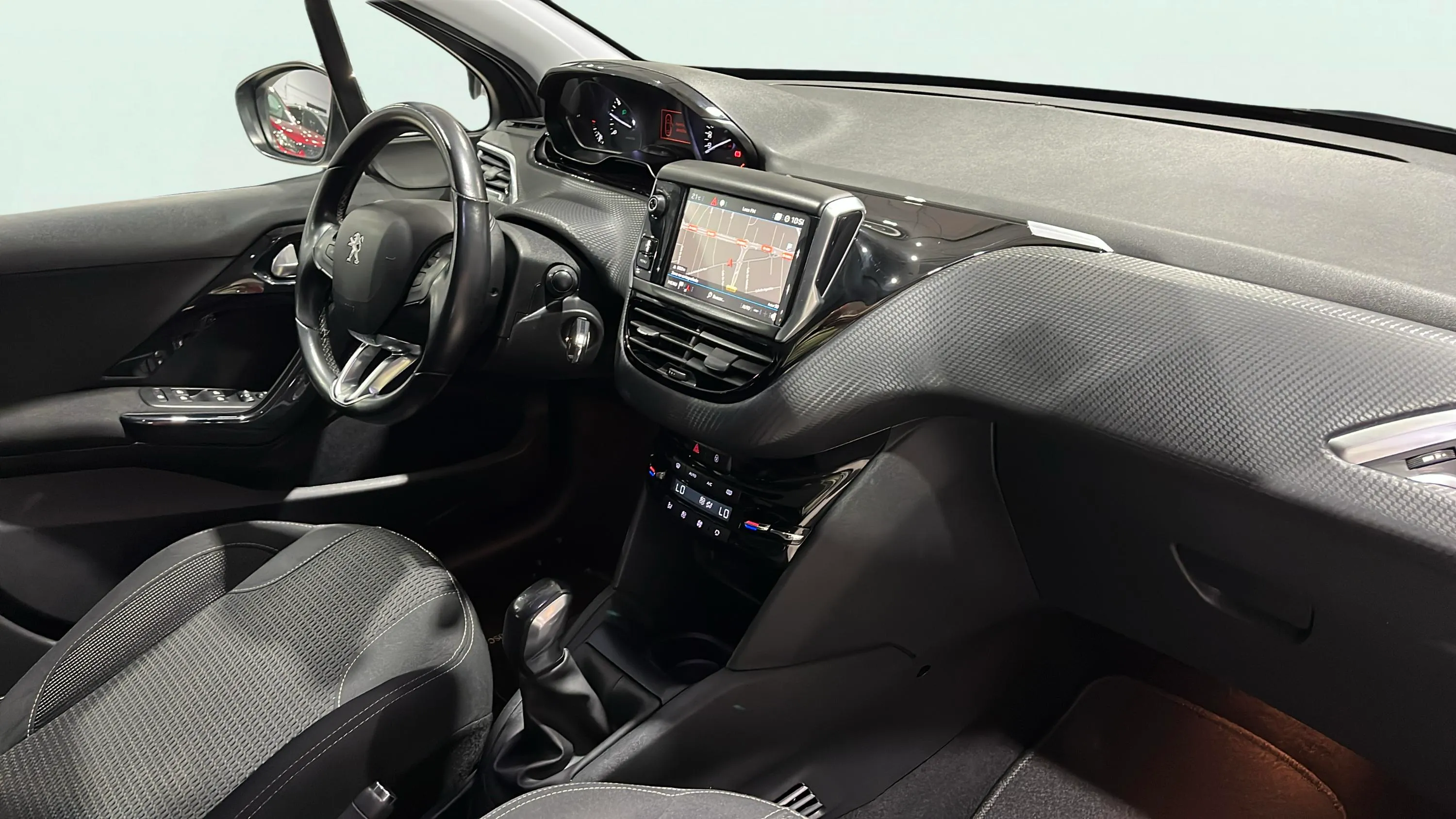 Peugeot 208 Tech Edition1.2L PureTech - foto 12
