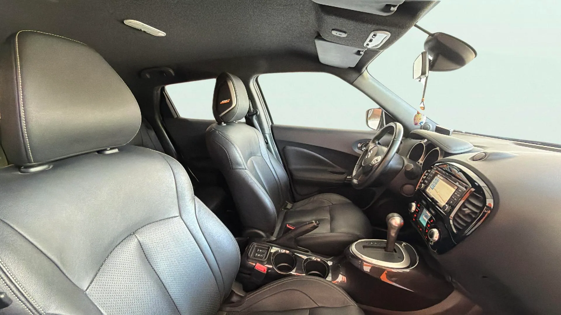 Nissan Juke G E6D-Temp CVT N-Connecta - foto 21