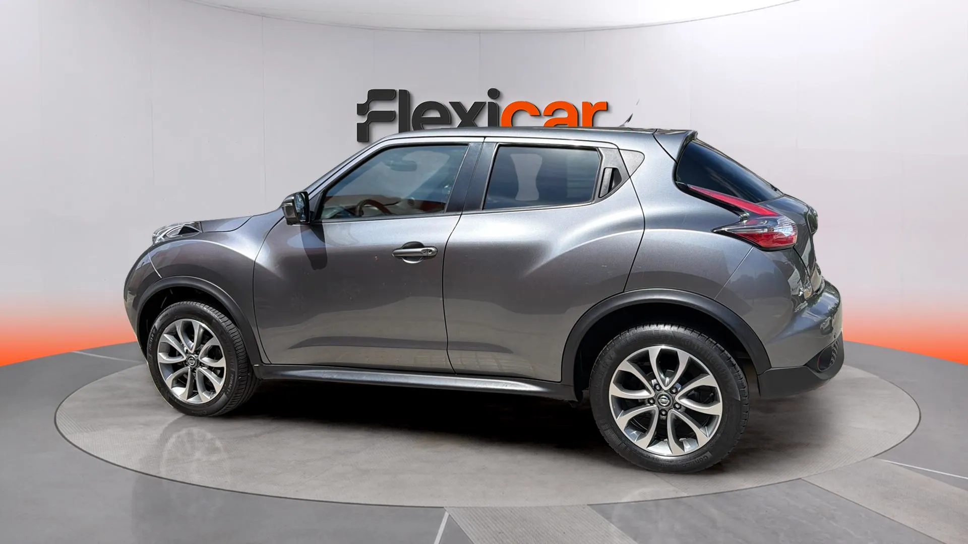 Nissan Juke G E6D-Temp CVT N-Connecta - foto 8
