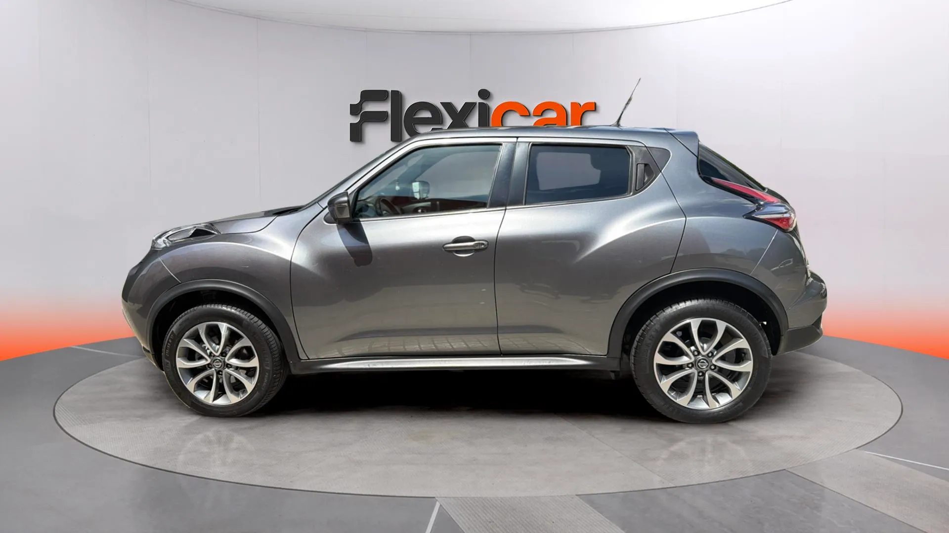 Nissan Juke G E6D-Temp CVT N-Connecta - foto 7