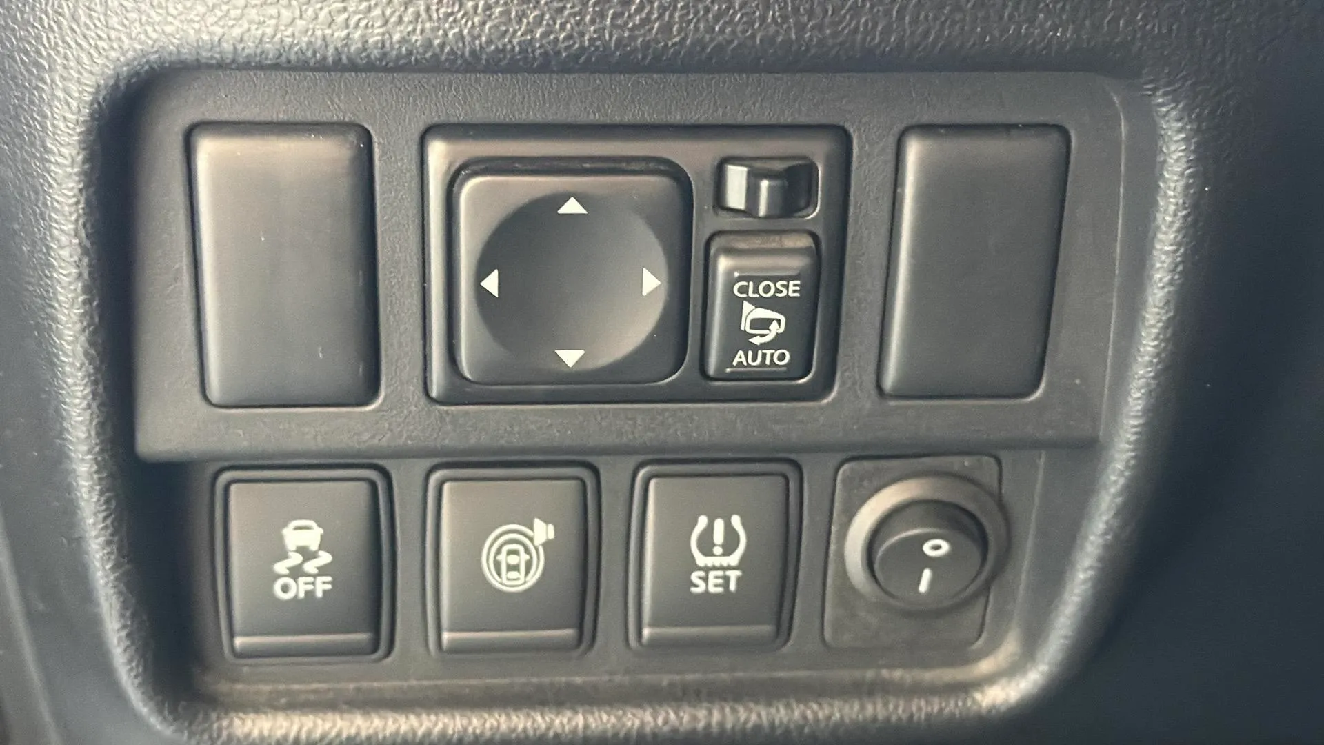 Nissan Juke G E6D-Temp CVT N-Connecta - foto 18