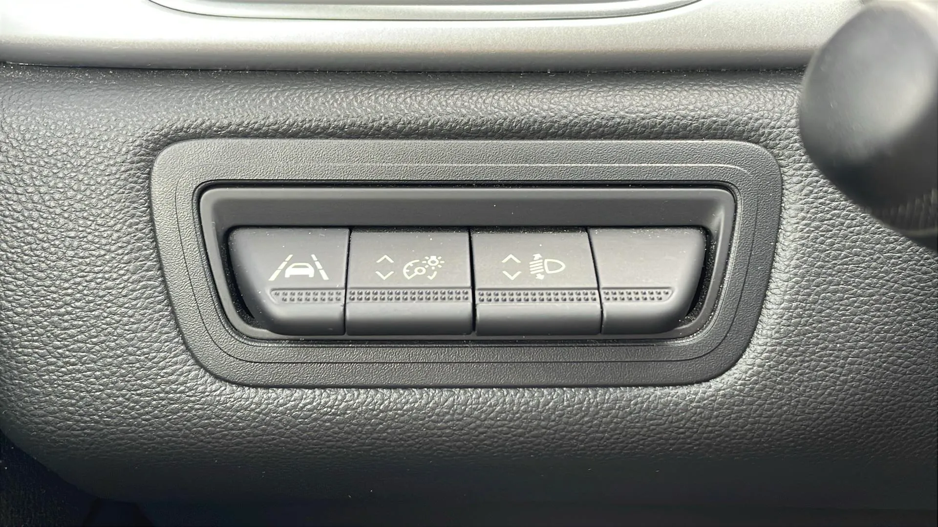 Renault Captur techno TCe - foto 34