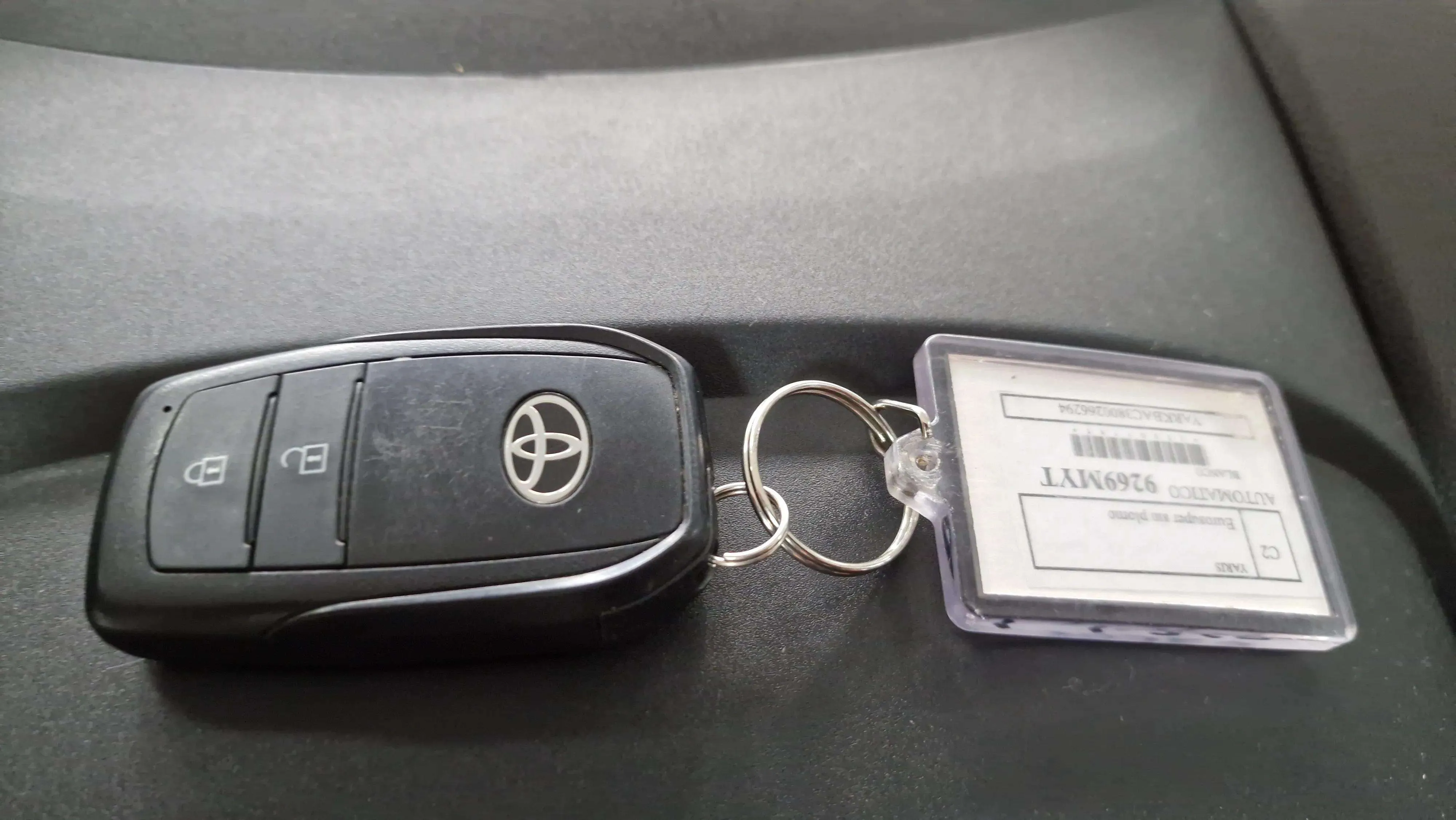 Toyota Yaris 1.5 120H Active Plus - foto 20