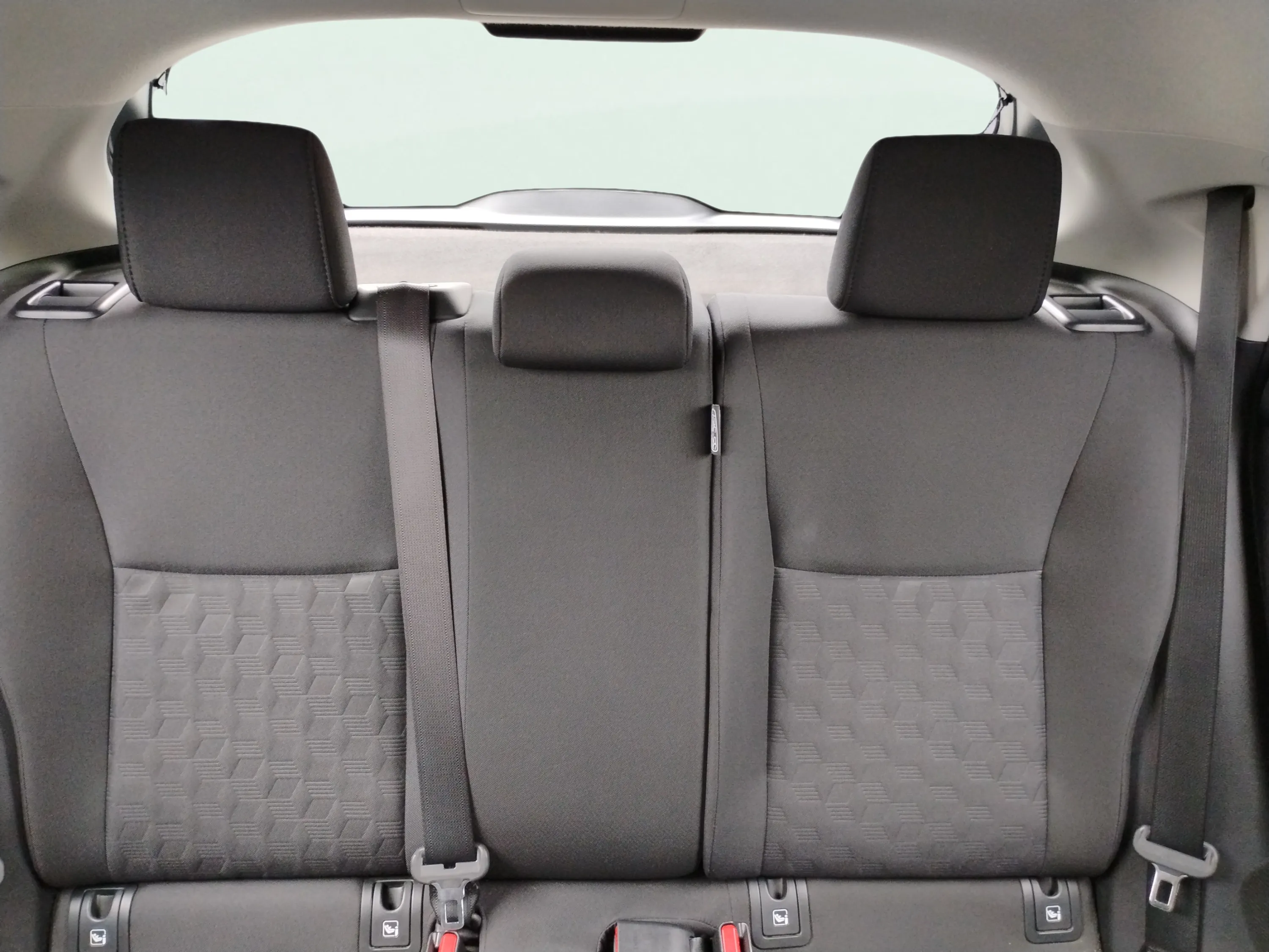 Toyota Yaris 1.5 120H Active Plus - foto 24