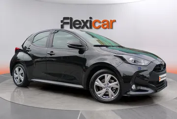 toyota yaris 15 120h active plus hibrido no enchufable automatica enekuri 903000000259783