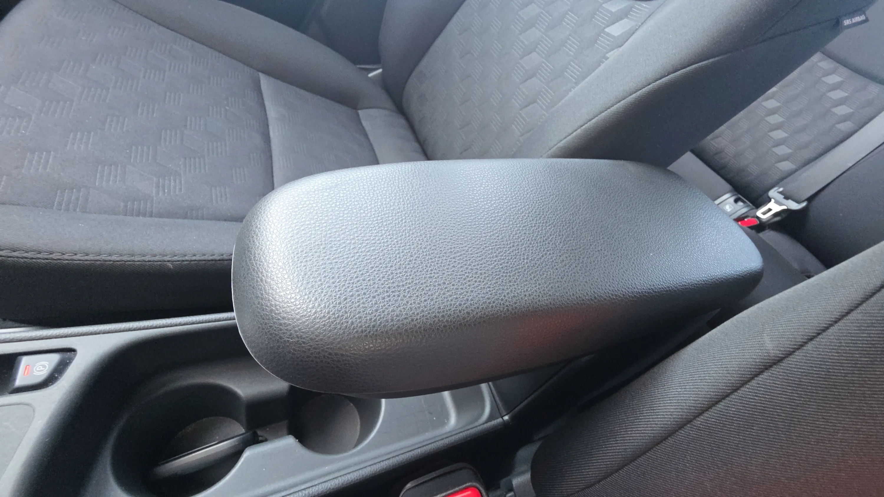 Toyota Yaris 1.5 120H Active Plus - foto 23