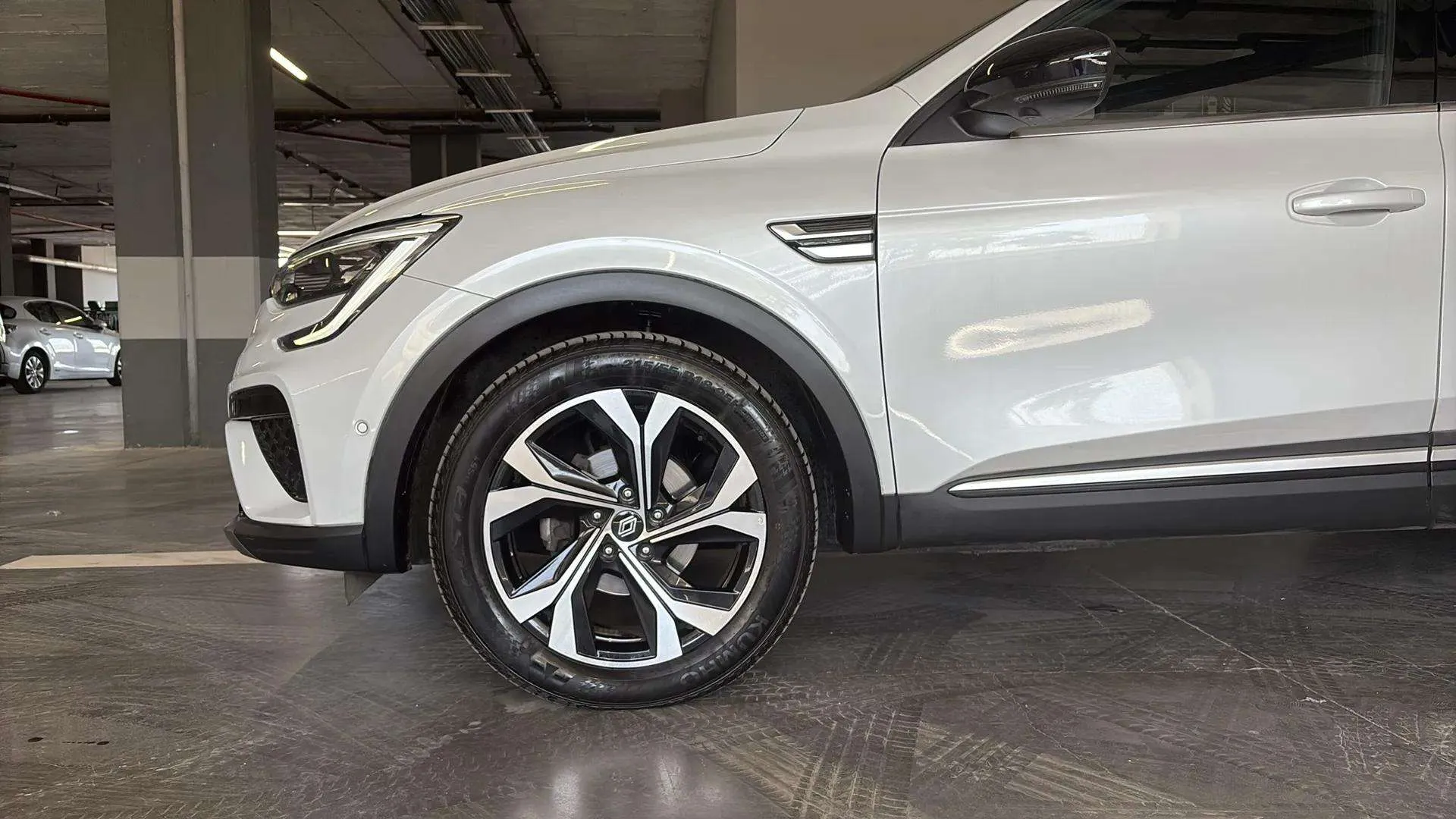 Renault Arkana Techno TCe EDC mild hybrid - foto 14