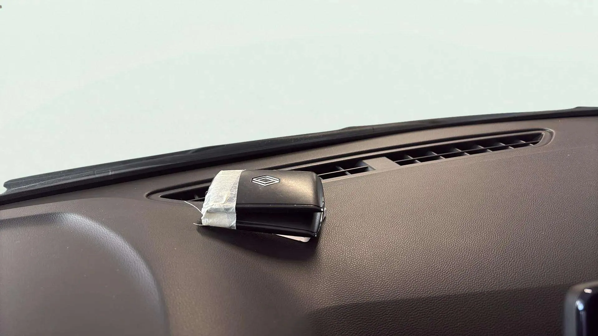 Renault Arkana Techno TCe EDC mild hybrid - foto 16