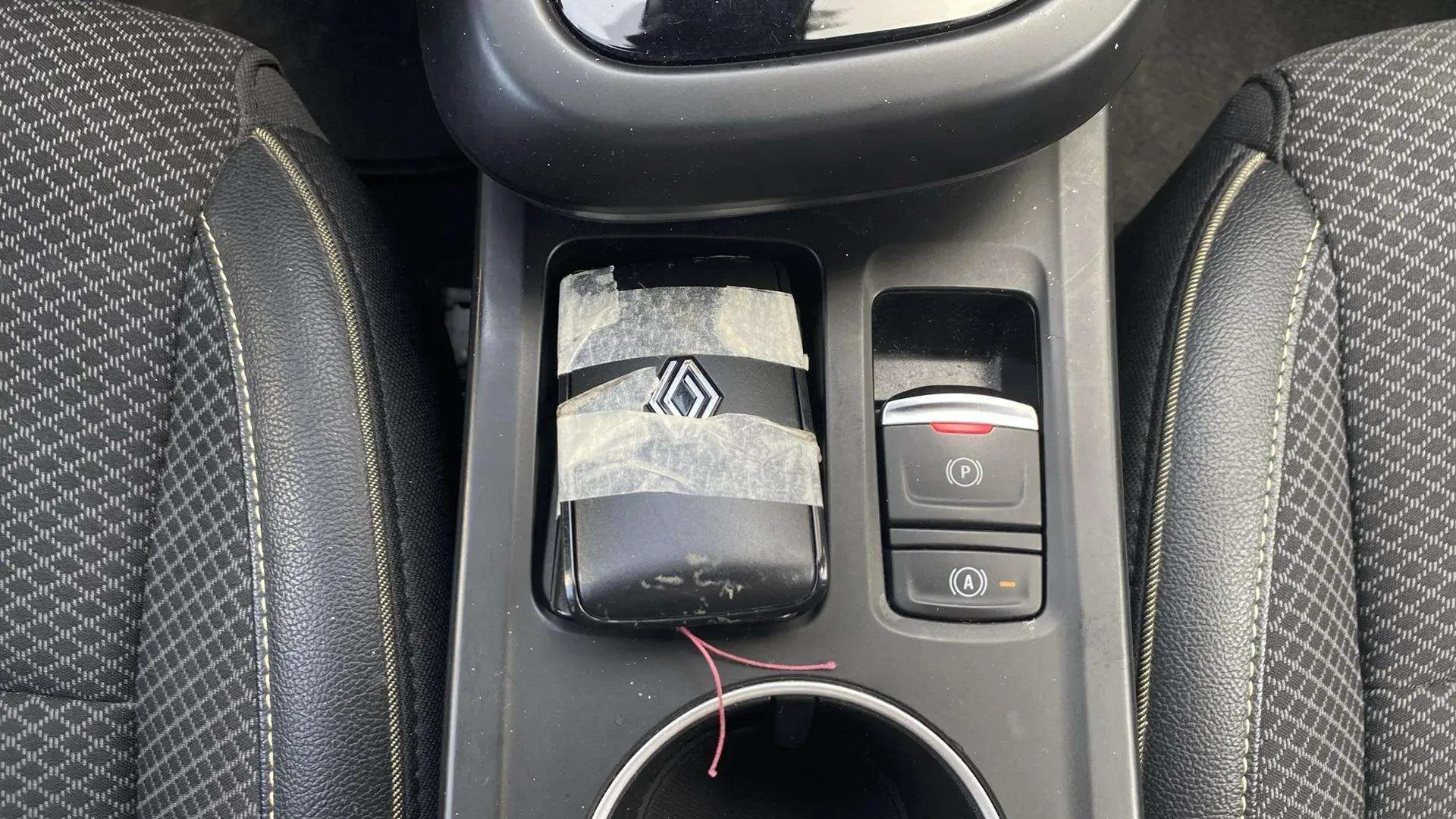 Renault Arkana Techno TCe EDC mild hybrid - foto 24