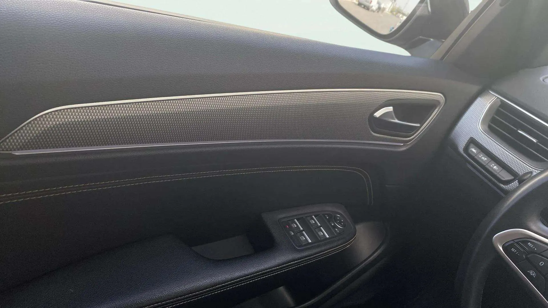 Renault Arkana Techno TCe EDC mild hybrid - foto 16