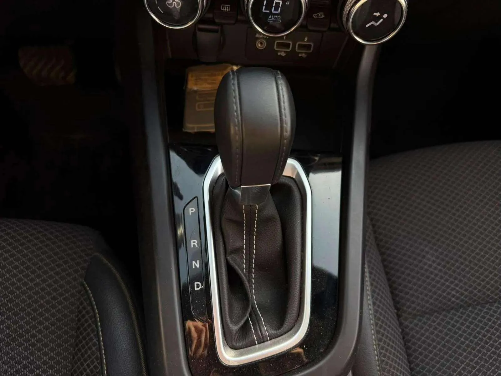 Renault Arkana Techno TCe EDC mild hybrid - foto 16