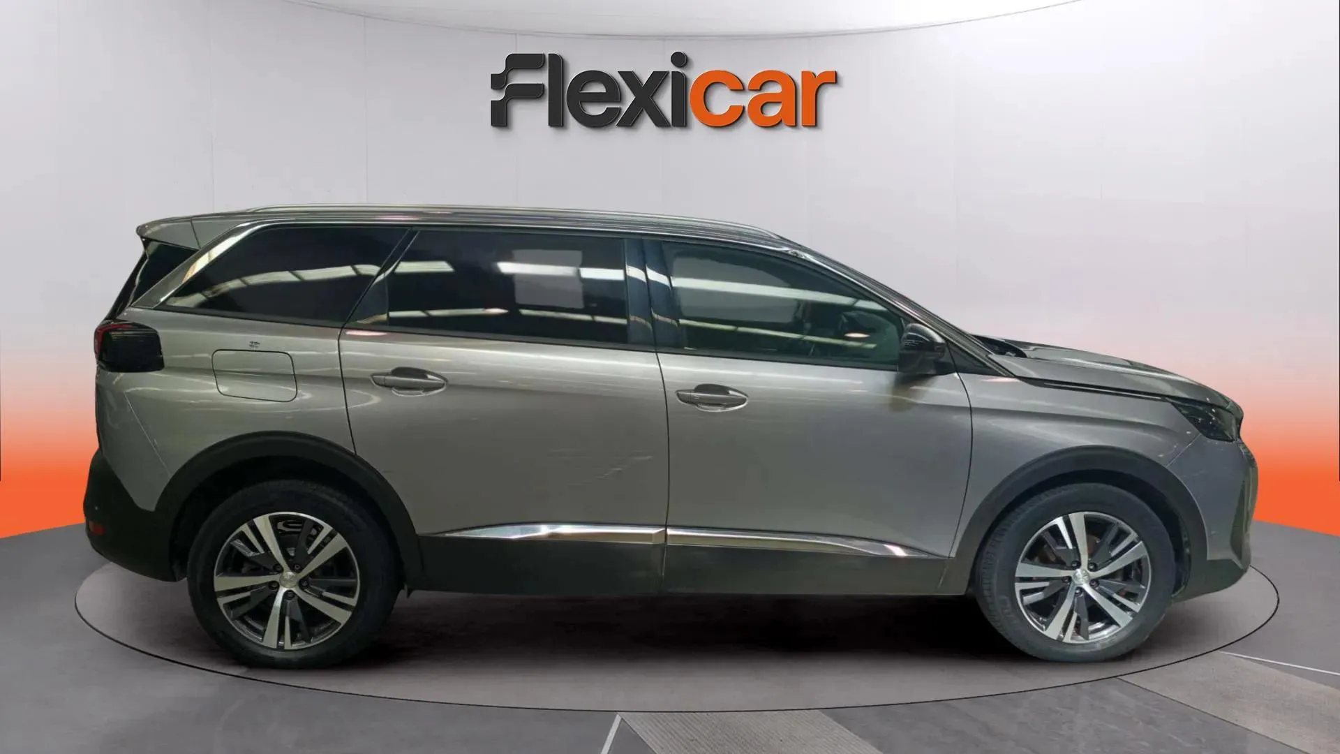 Peugeot 5008 1.2 PureTech Active Pack EAT8 - foto 6