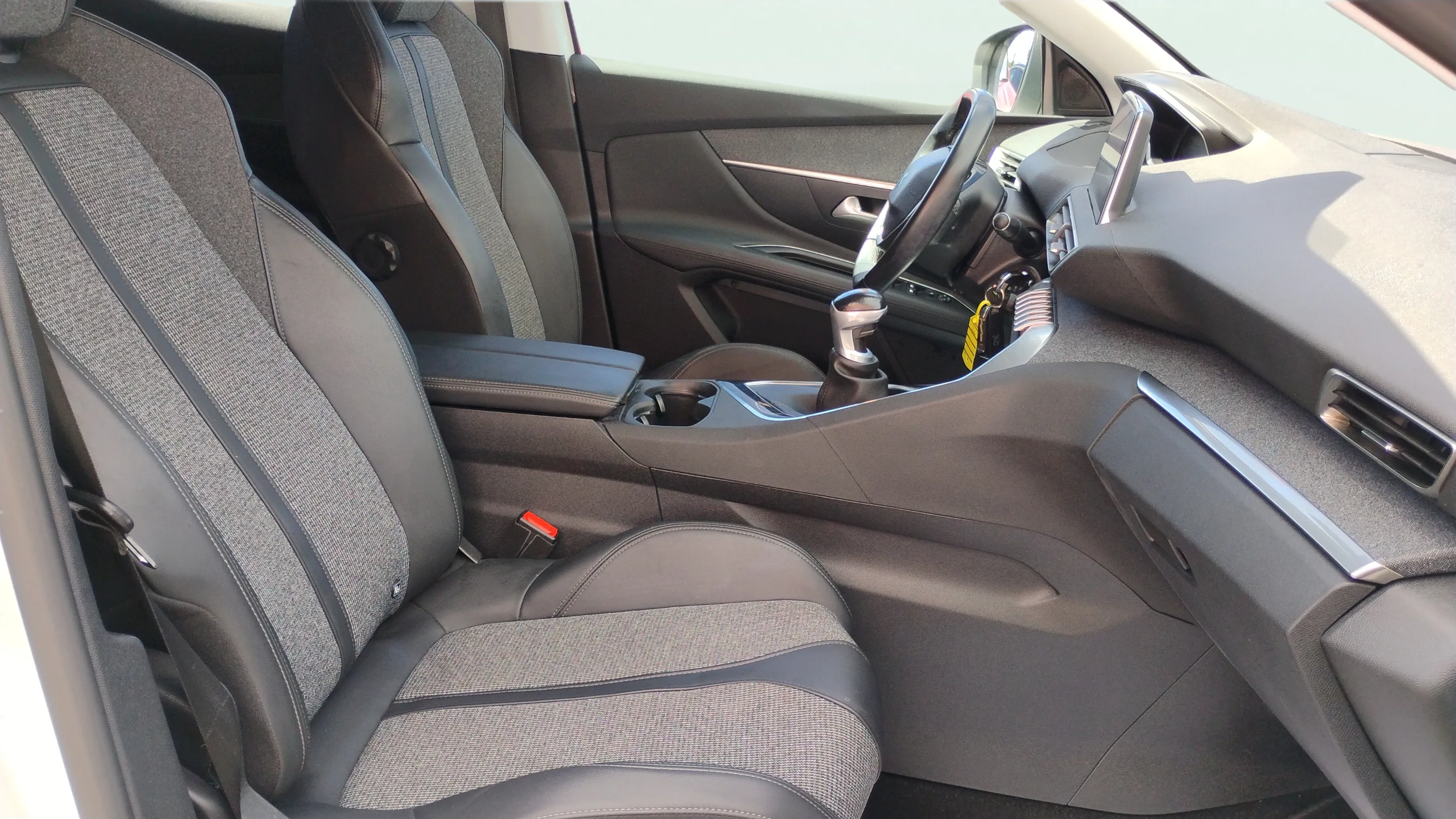 Peugeot 3008 1.2 PureTech Active - foto 14