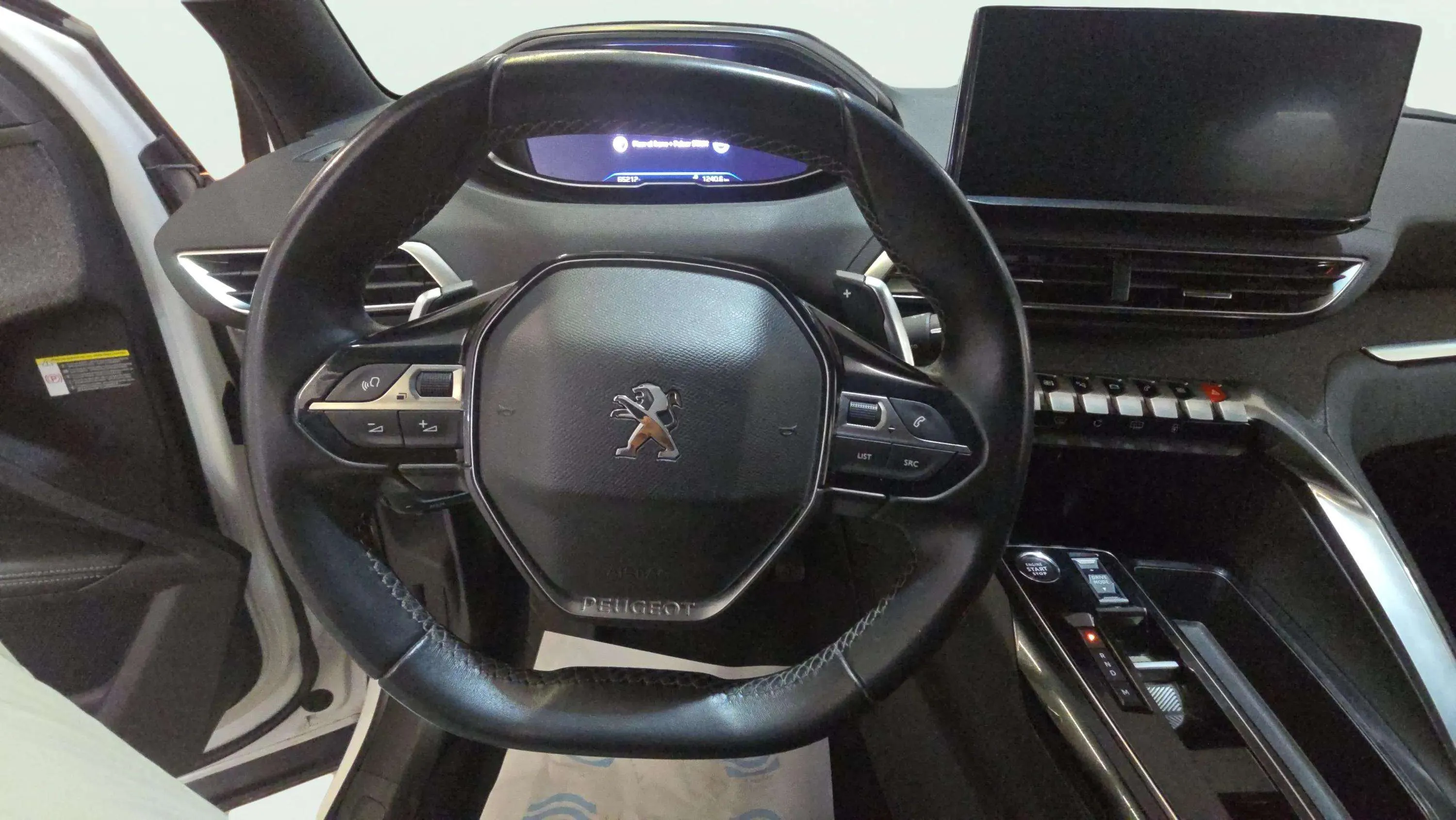 Peugeot 5008 1.2 PureTech Allure Pack EAT8 - foto 11
