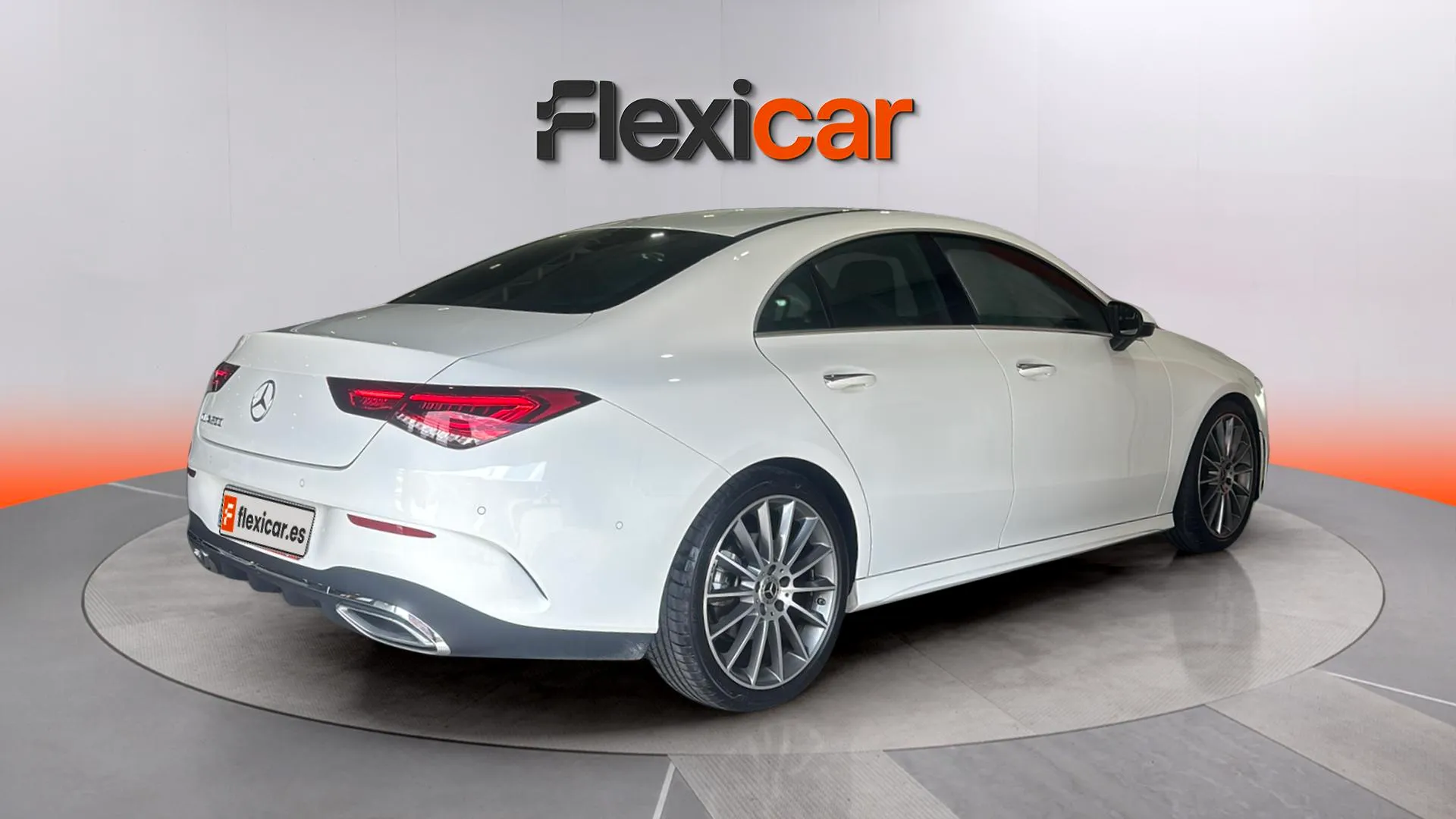 Mercedes-Benz CLA 200 - foto 7