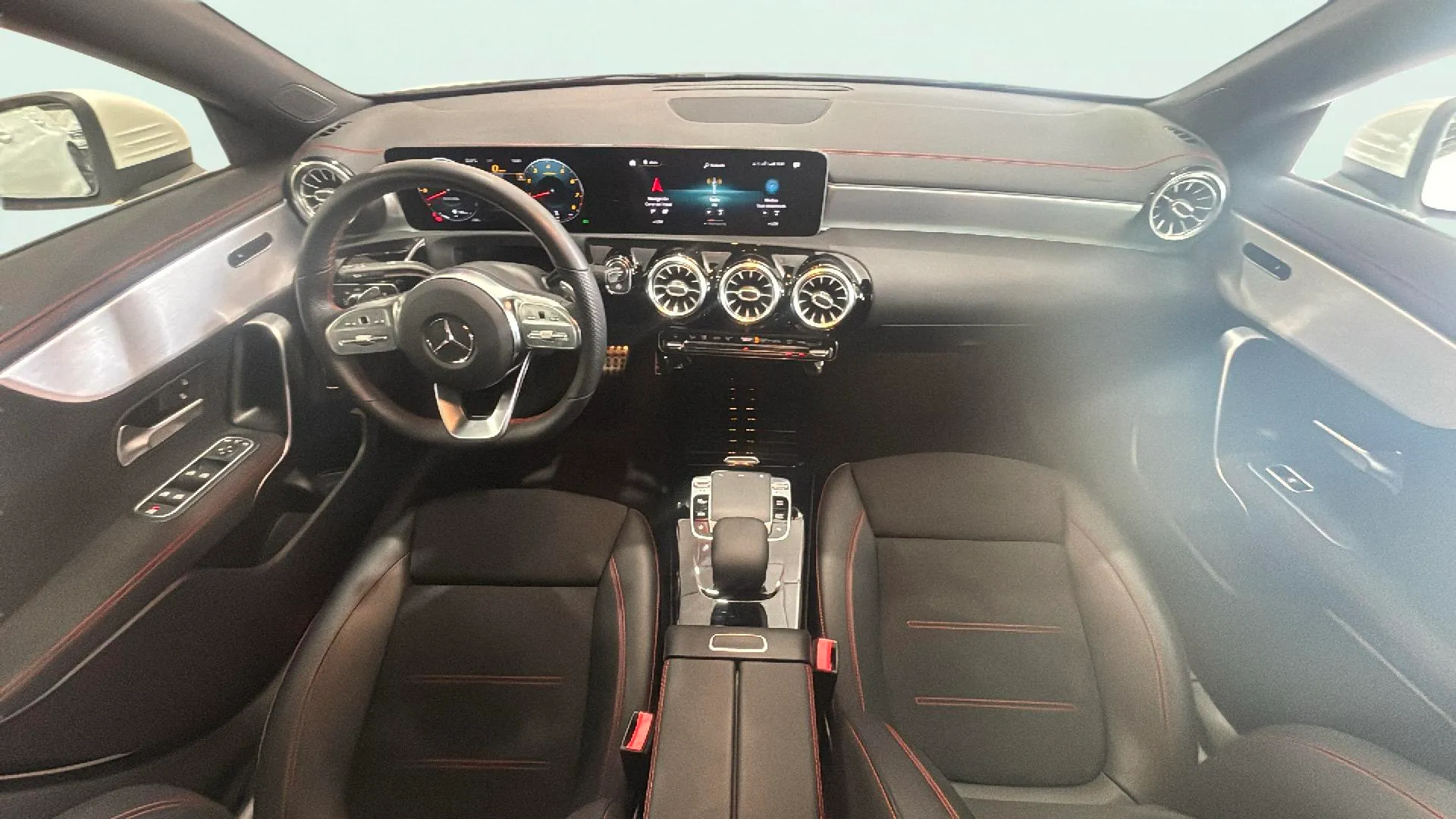 Mercedes-Benz CLA 200 - foto 9