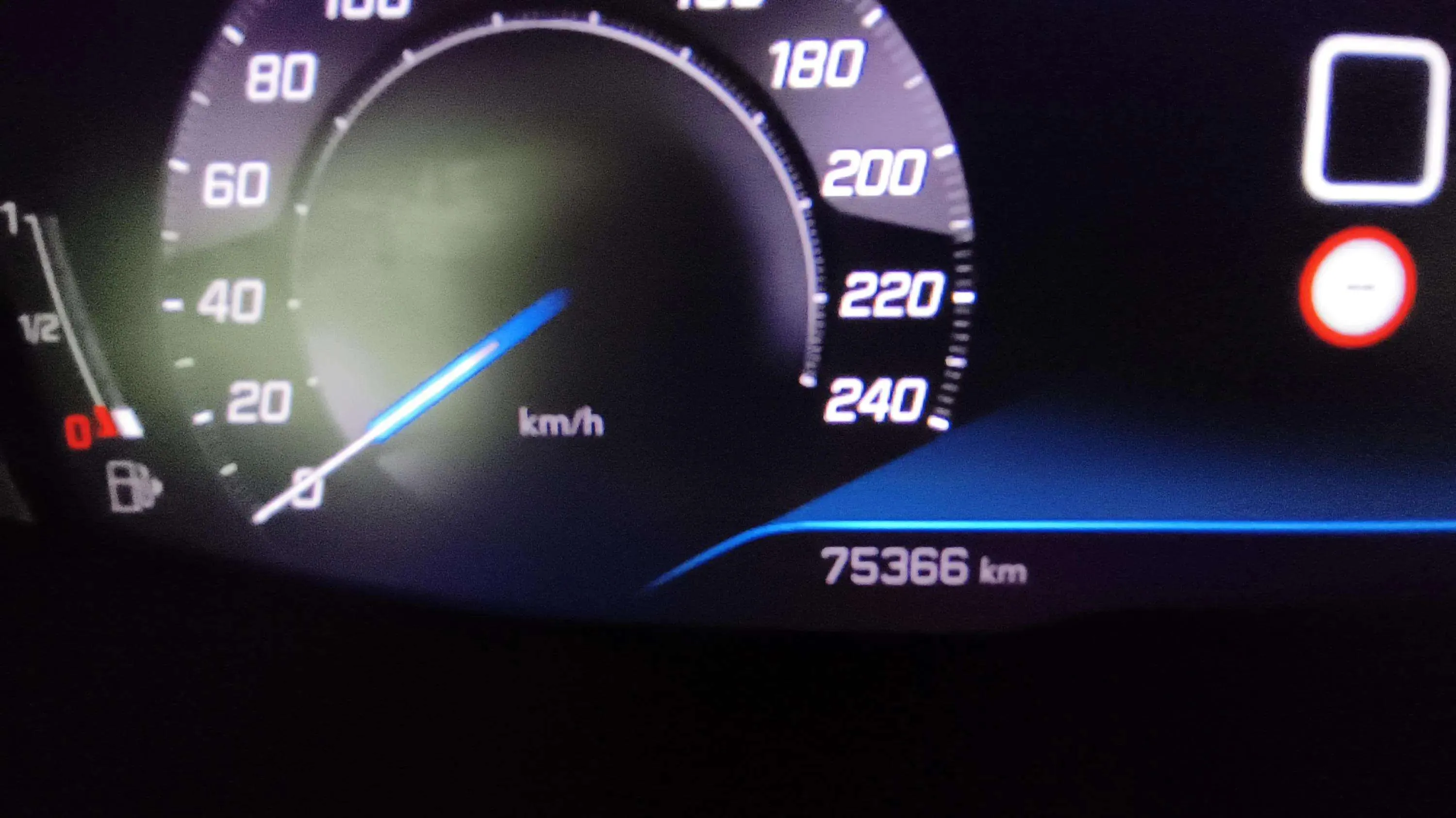 Peugeot 5008 1.2 PureTech Allure Pack EAT8 - foto 8