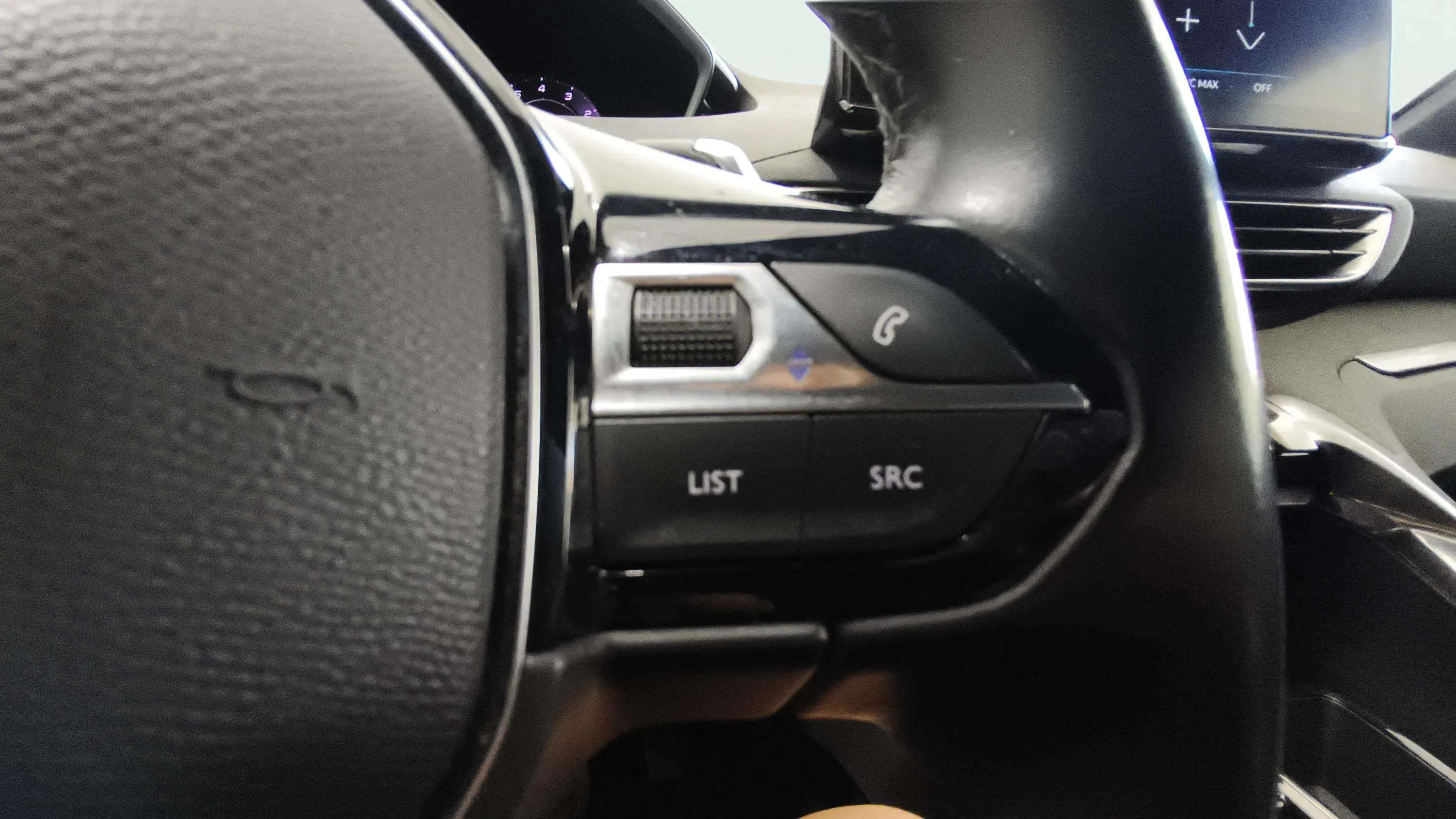Peugeot 5008 1.2 PureTech Allure Pack EAT8 - foto 15