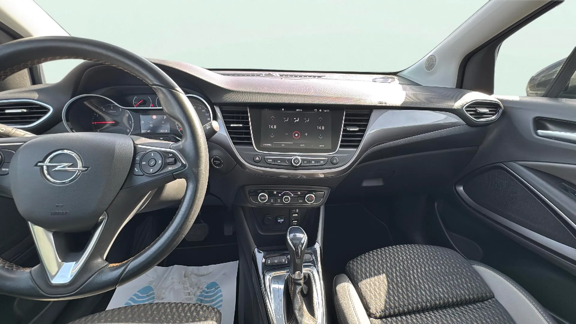 Opel Crossland X Ultimate - foto 12