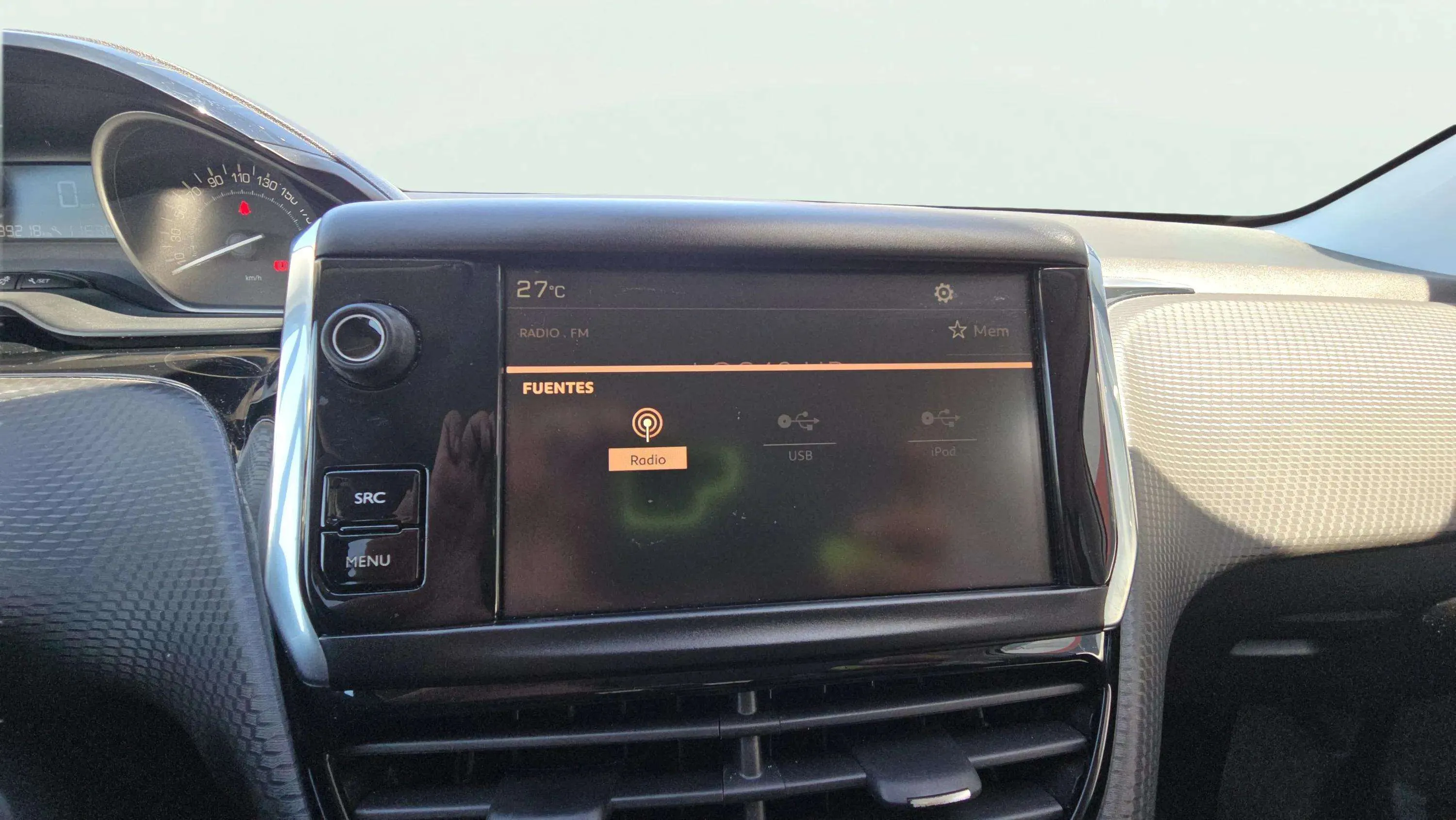 Peugeot 2008 Signature 1.2 PureTech - foto 13
