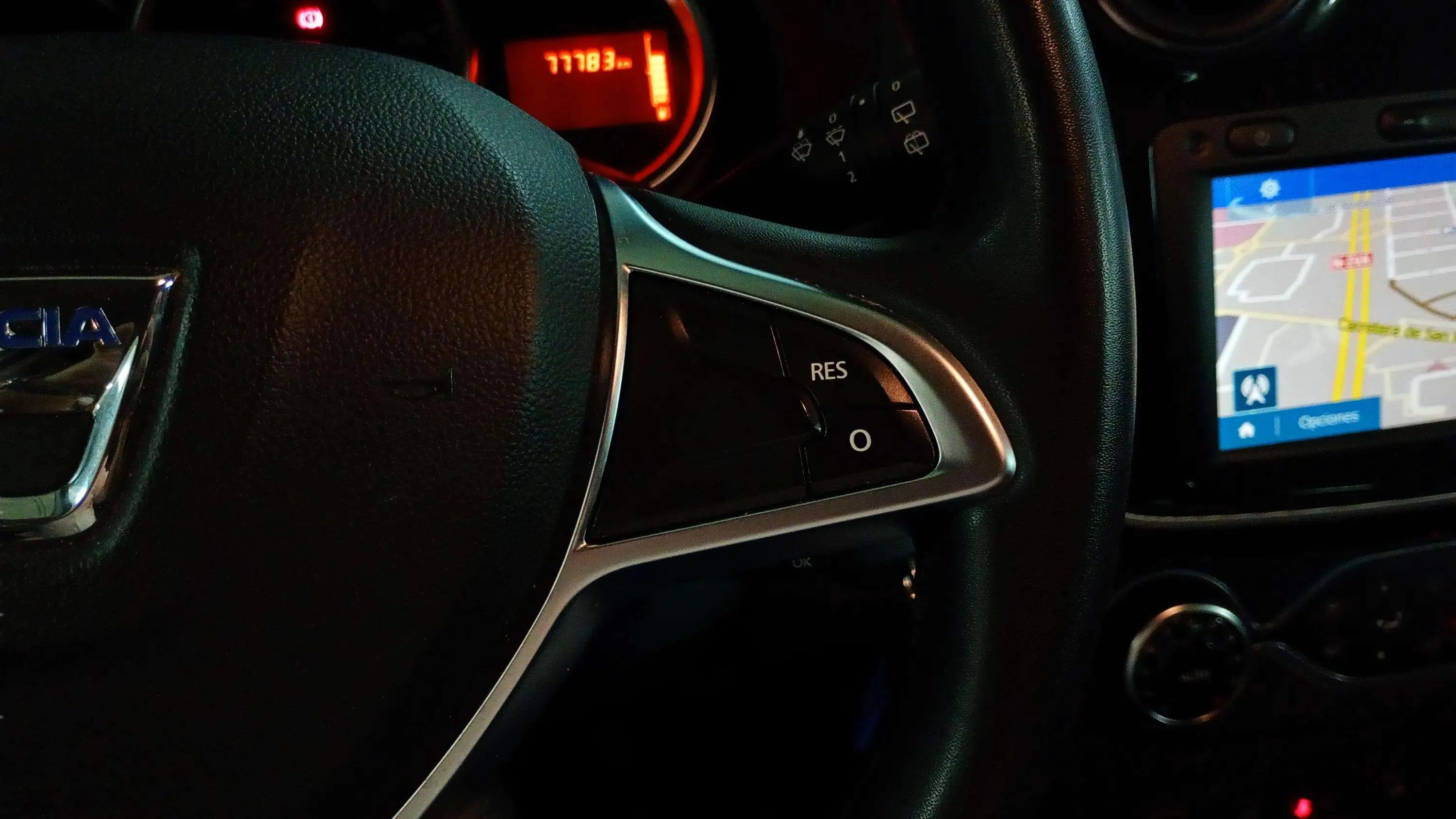Dacia Sandero Ambiance dCi - foto 11
