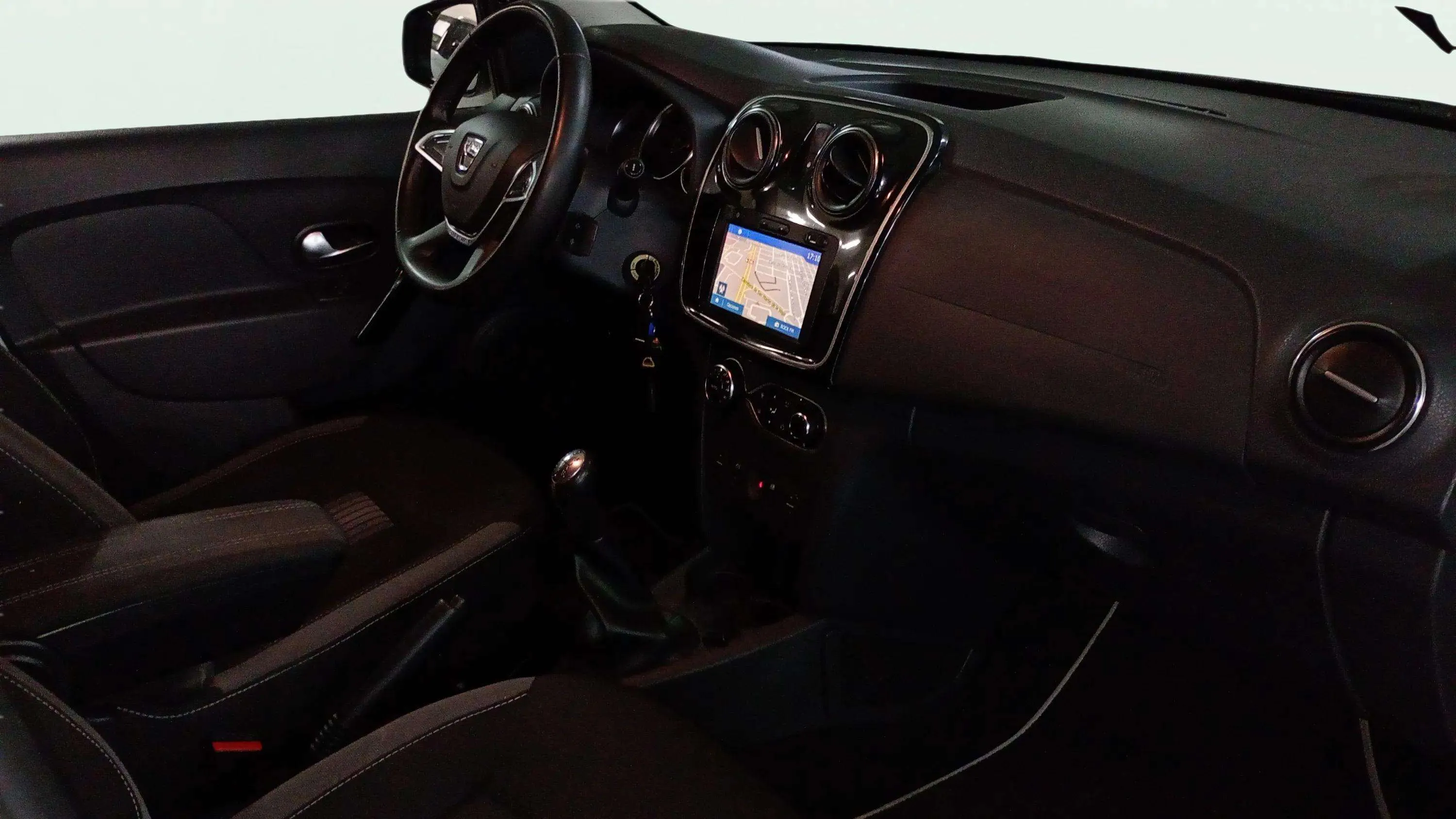 Dacia Sandero Ambiance dCi - foto 25
