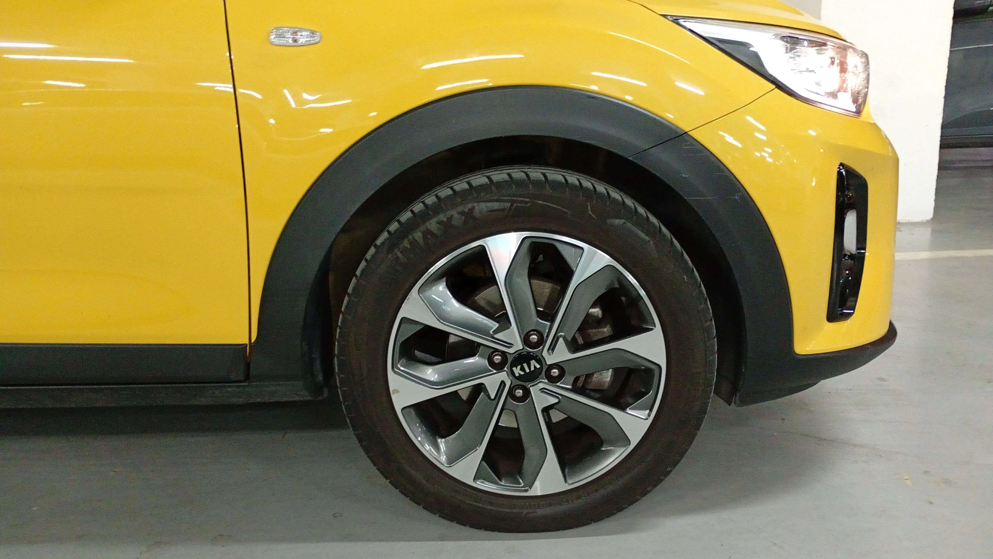 Kia Stonic 1.0 T-GDi Business Eco-Dyn - foto 27