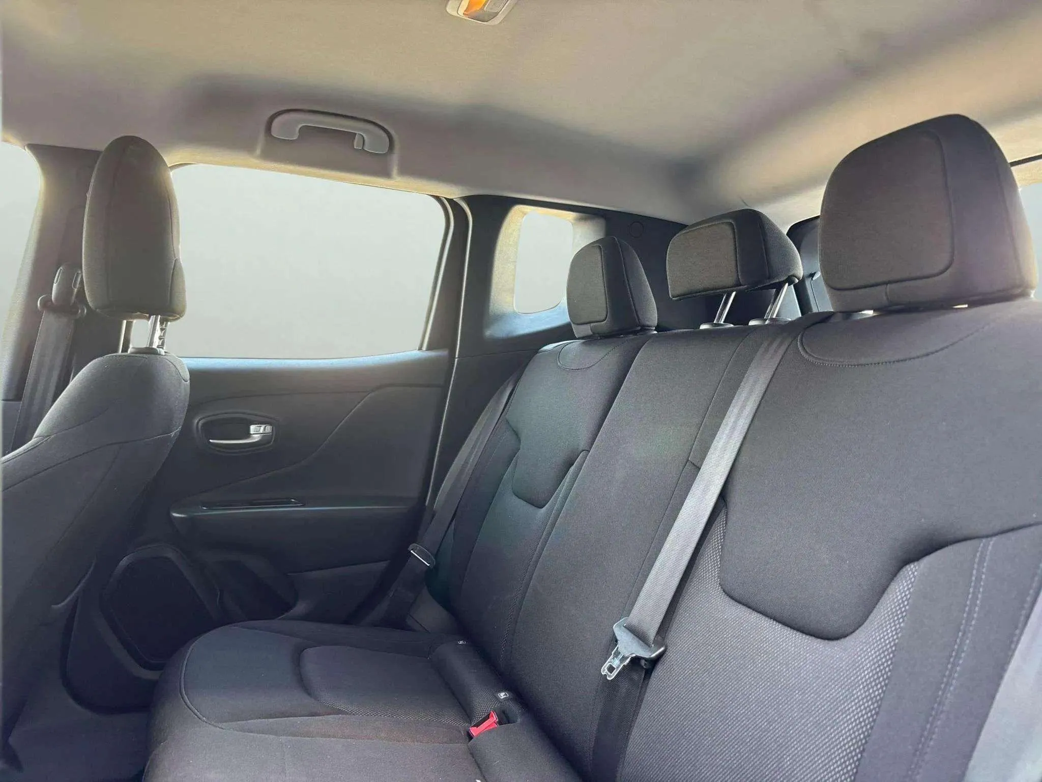 Jeep Renegade Longitude 1.0G 4x2 - foto 15