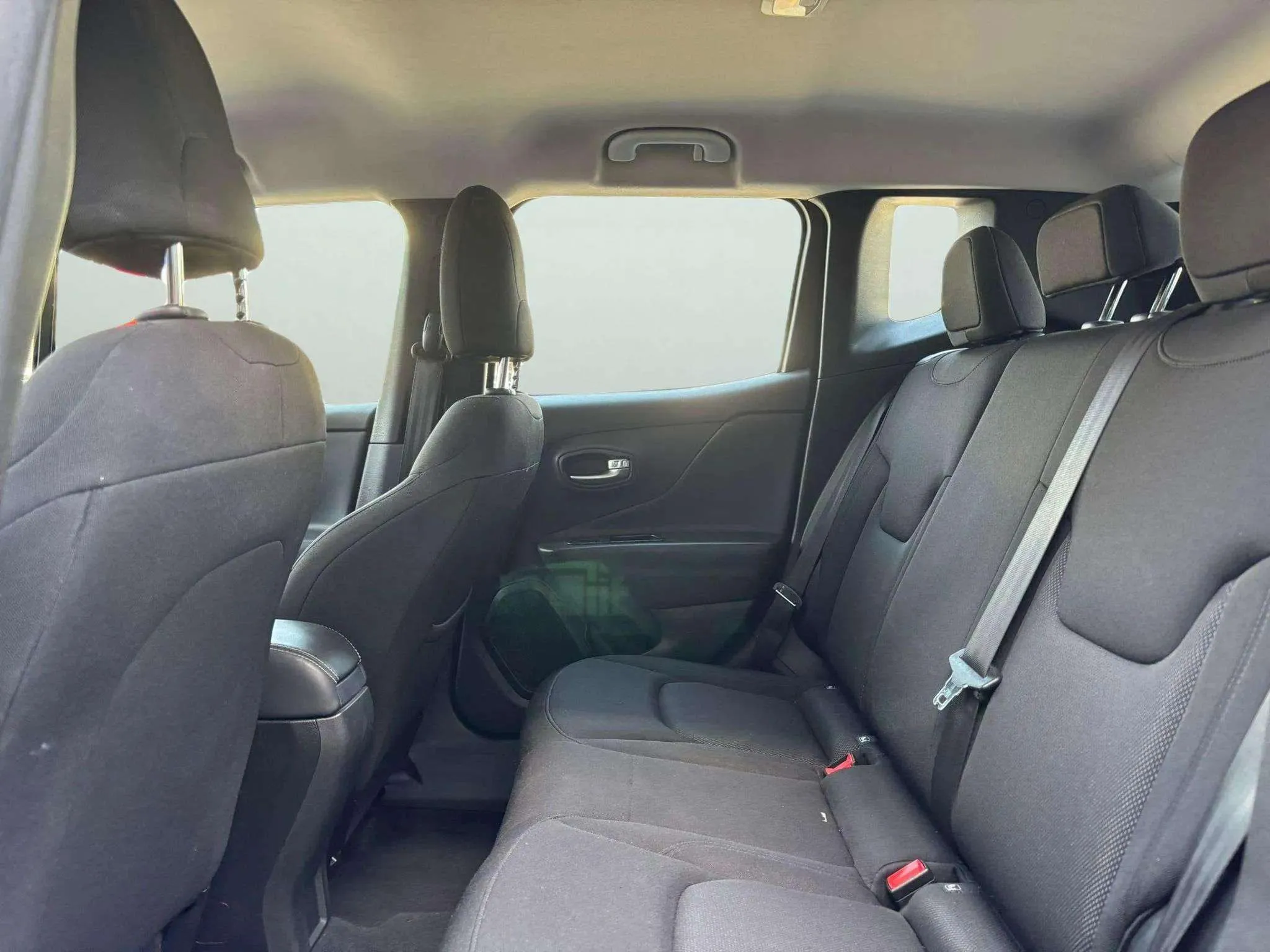 Jeep Renegade Longitude 1.0G 4x2 - foto 14