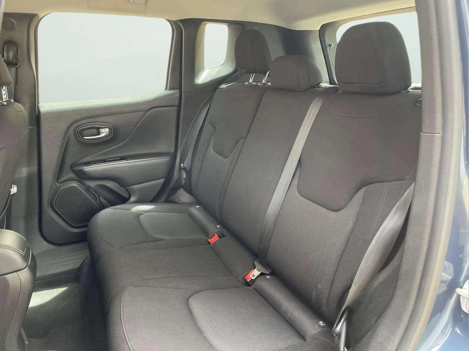 Jeep Renegade Longitude 1.0G 4x2 - foto 4