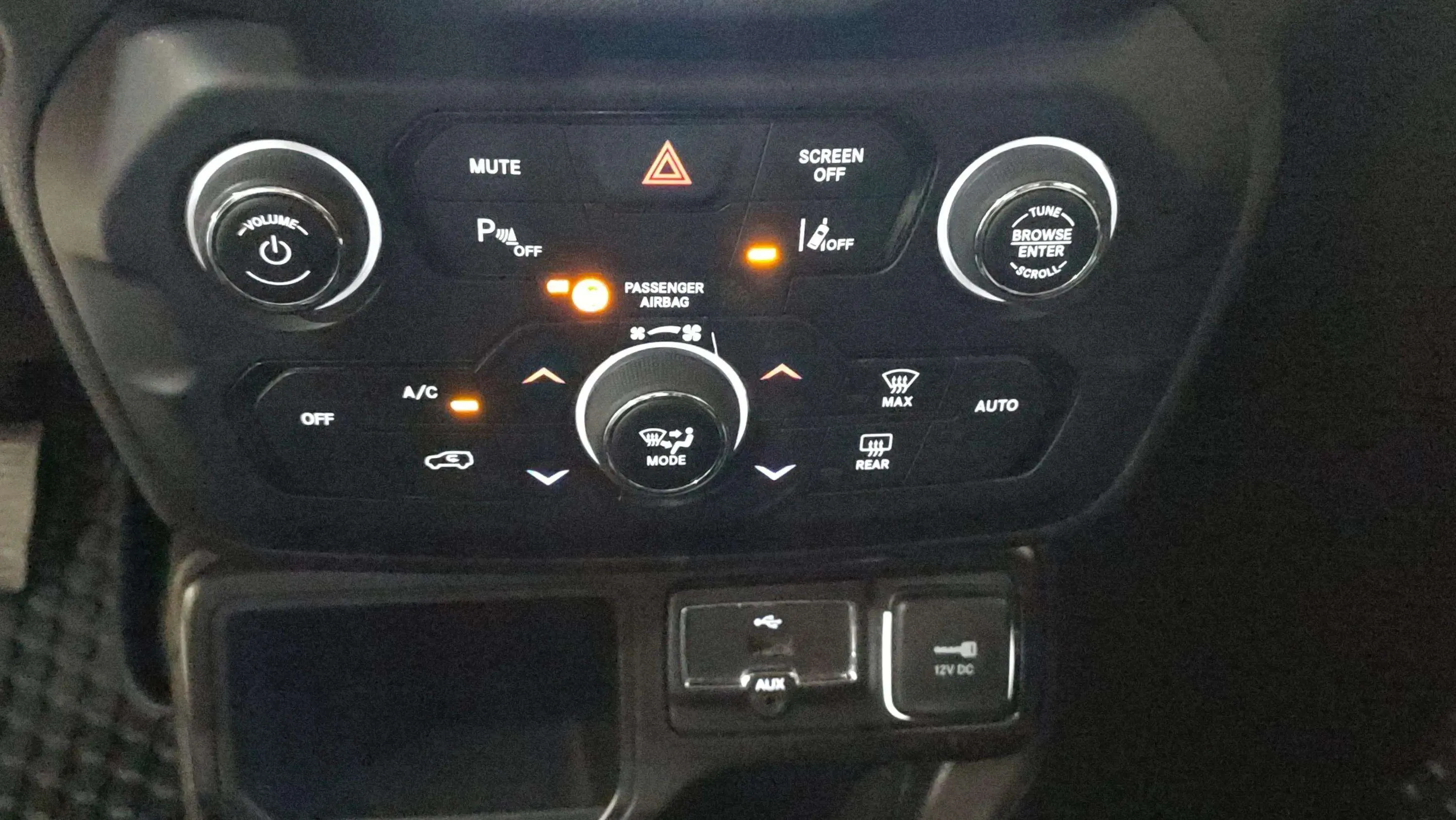 Jeep Renegade Longitude 1.0G 4x2 - foto 16