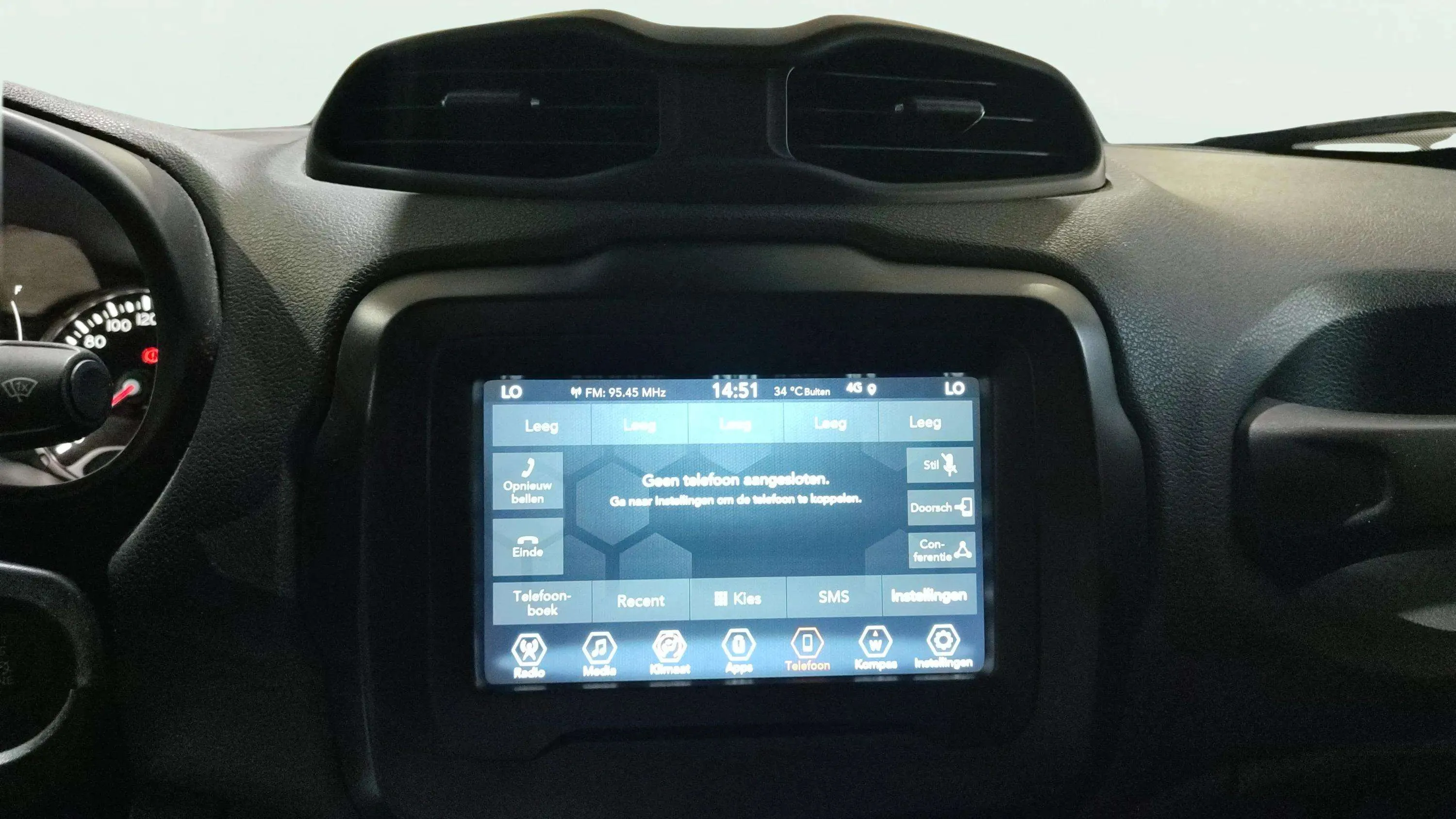 Jeep Renegade Longitude 1.0G 4x2 - foto 12