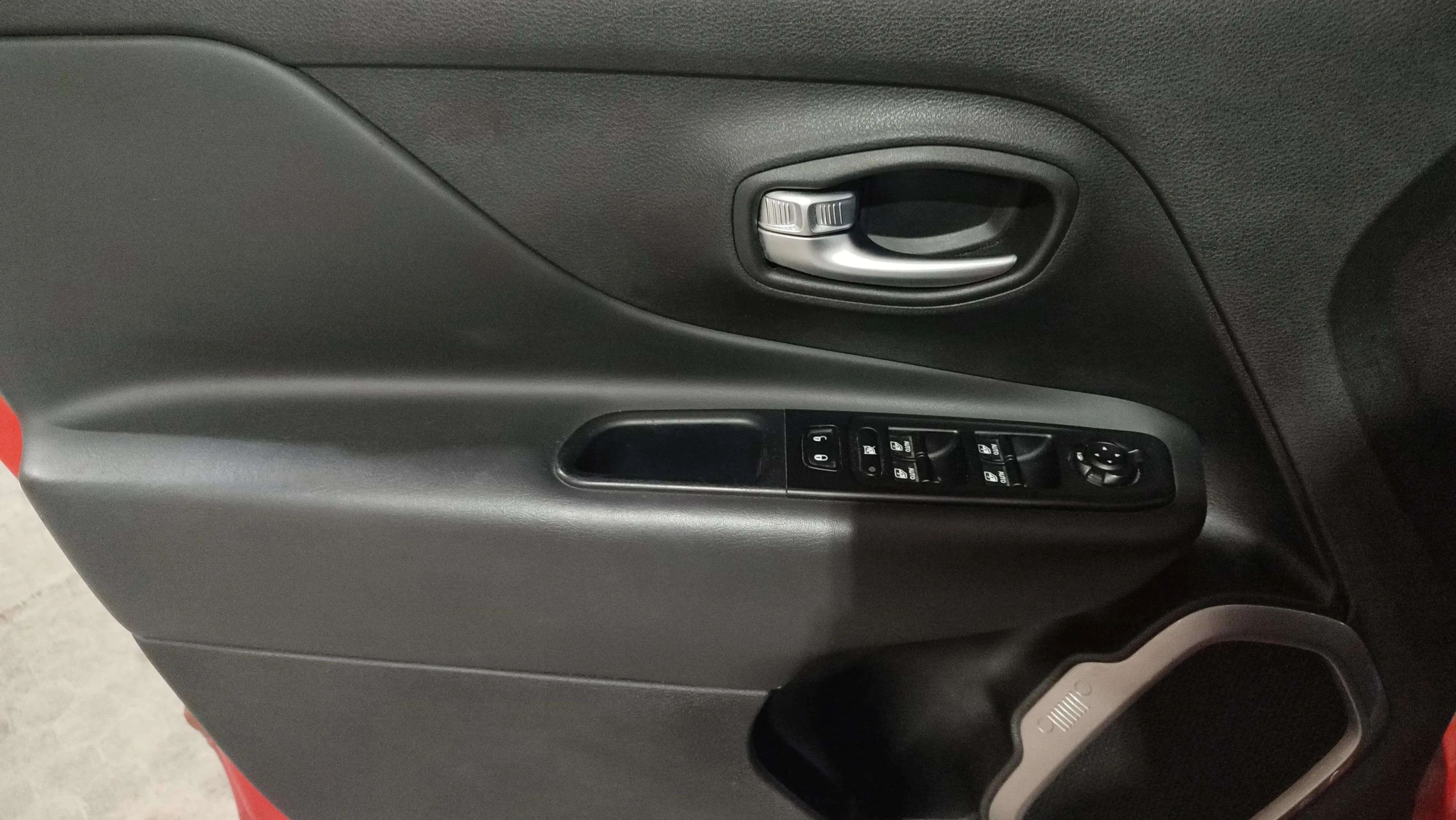Jeep Renegade Longitude 1.0G 4x2 - foto 6