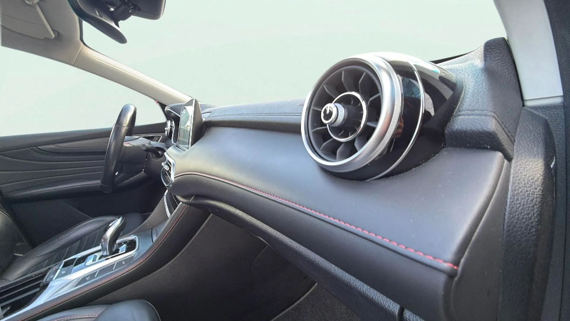 MG HS 1.5T-GDI PHEV Luxury - foto 22