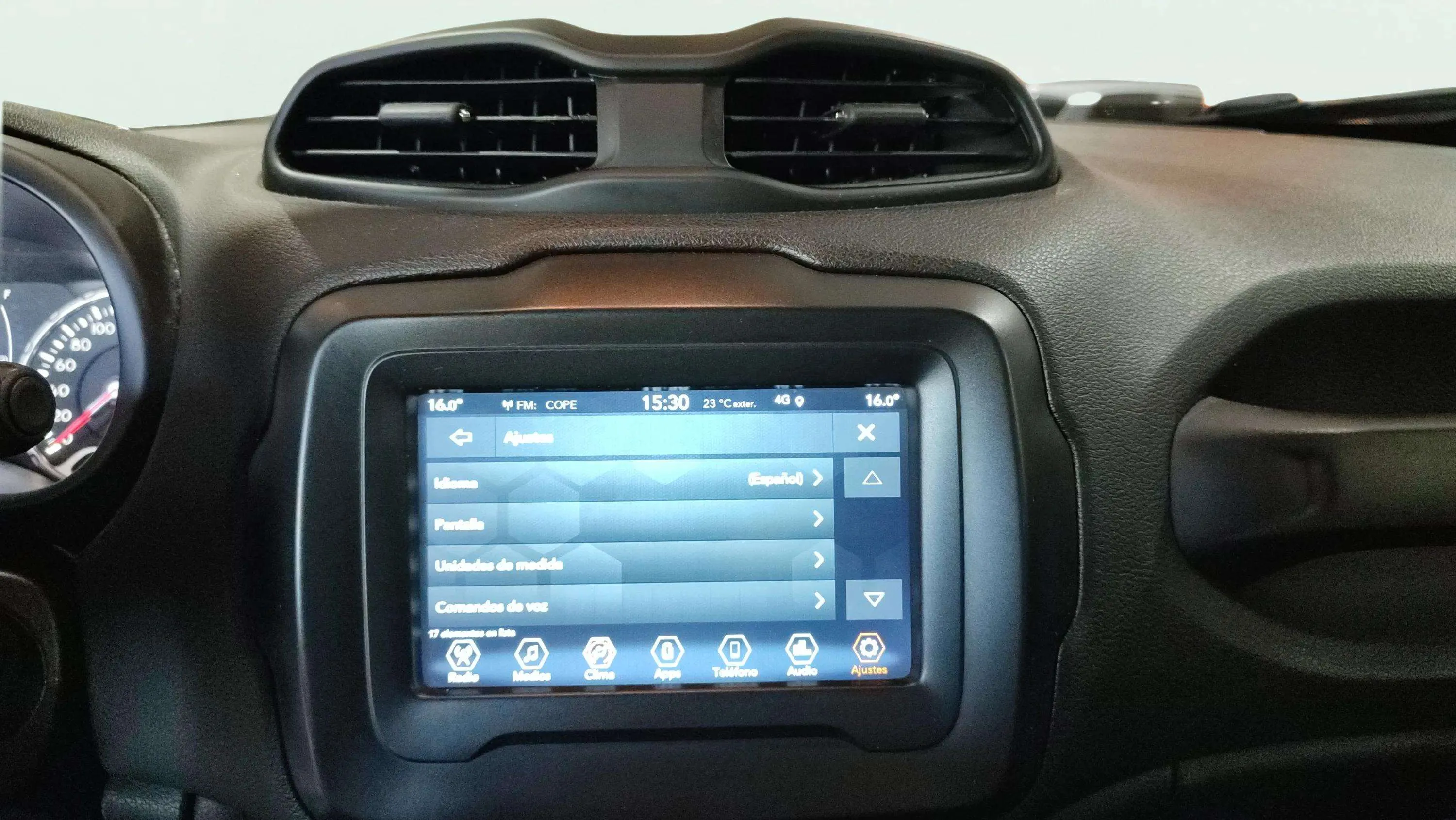 Jeep Renegade Longitude 1.0G 4x2 - foto 9