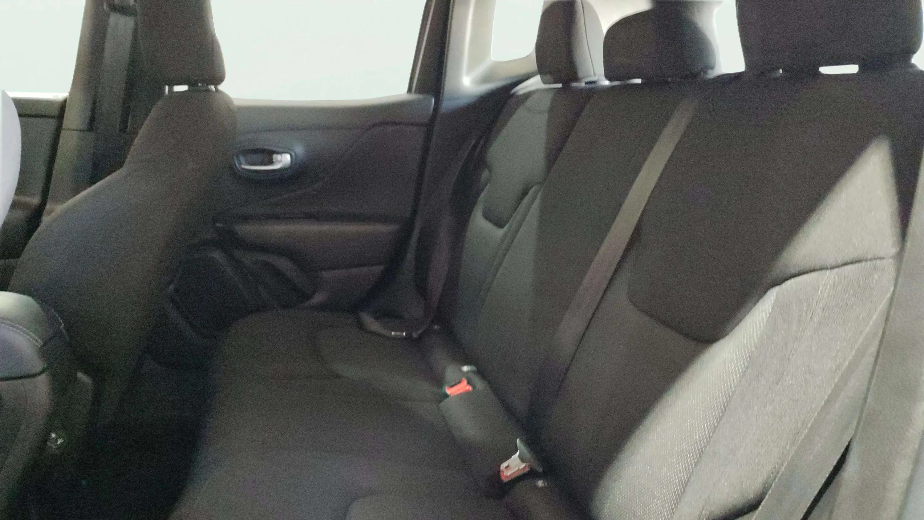 Jeep Renegade Longitude 1.0G 4x2 - foto 19