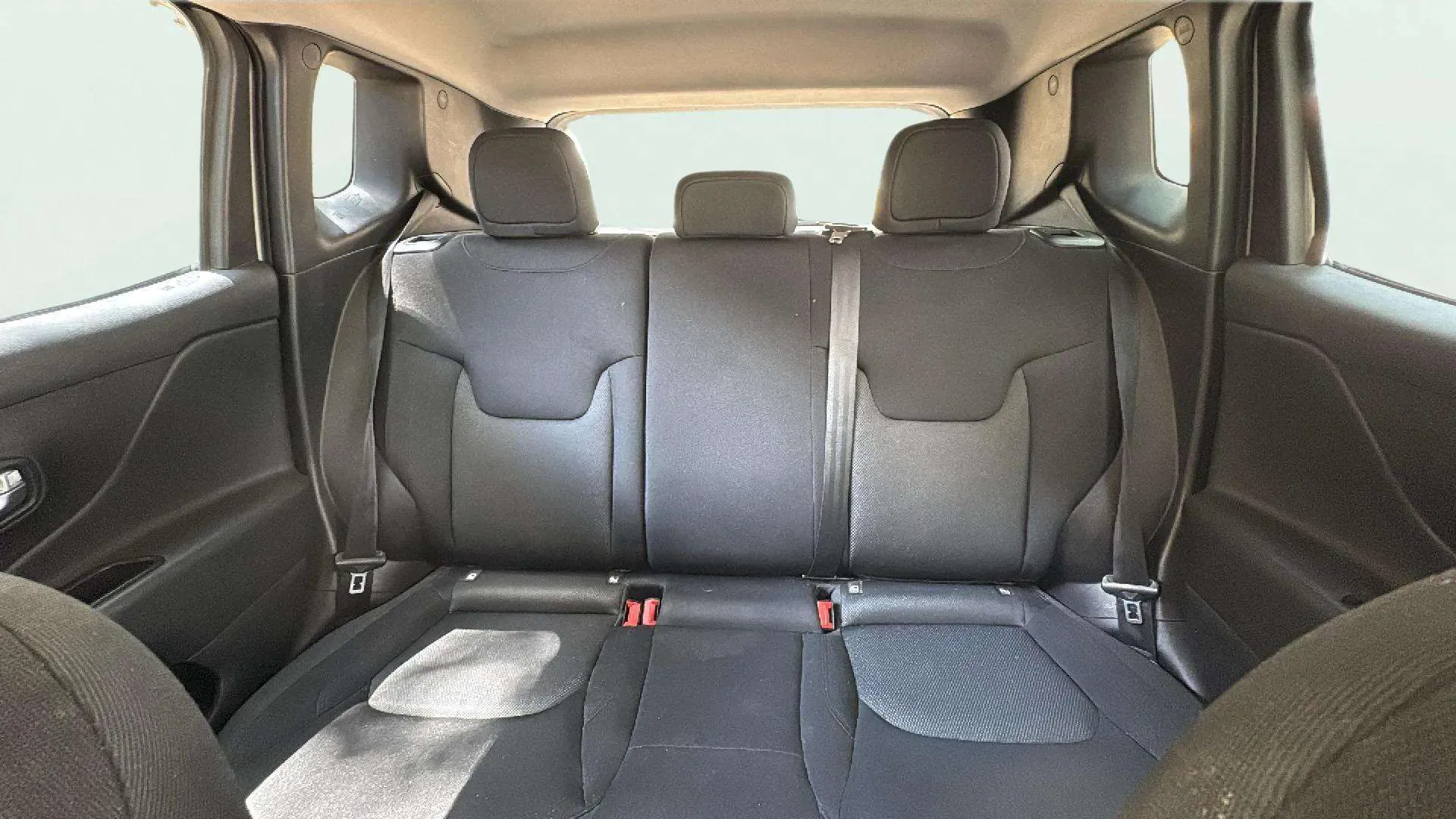 Jeep Renegade Longitude 1.0G 4x2 - foto 13