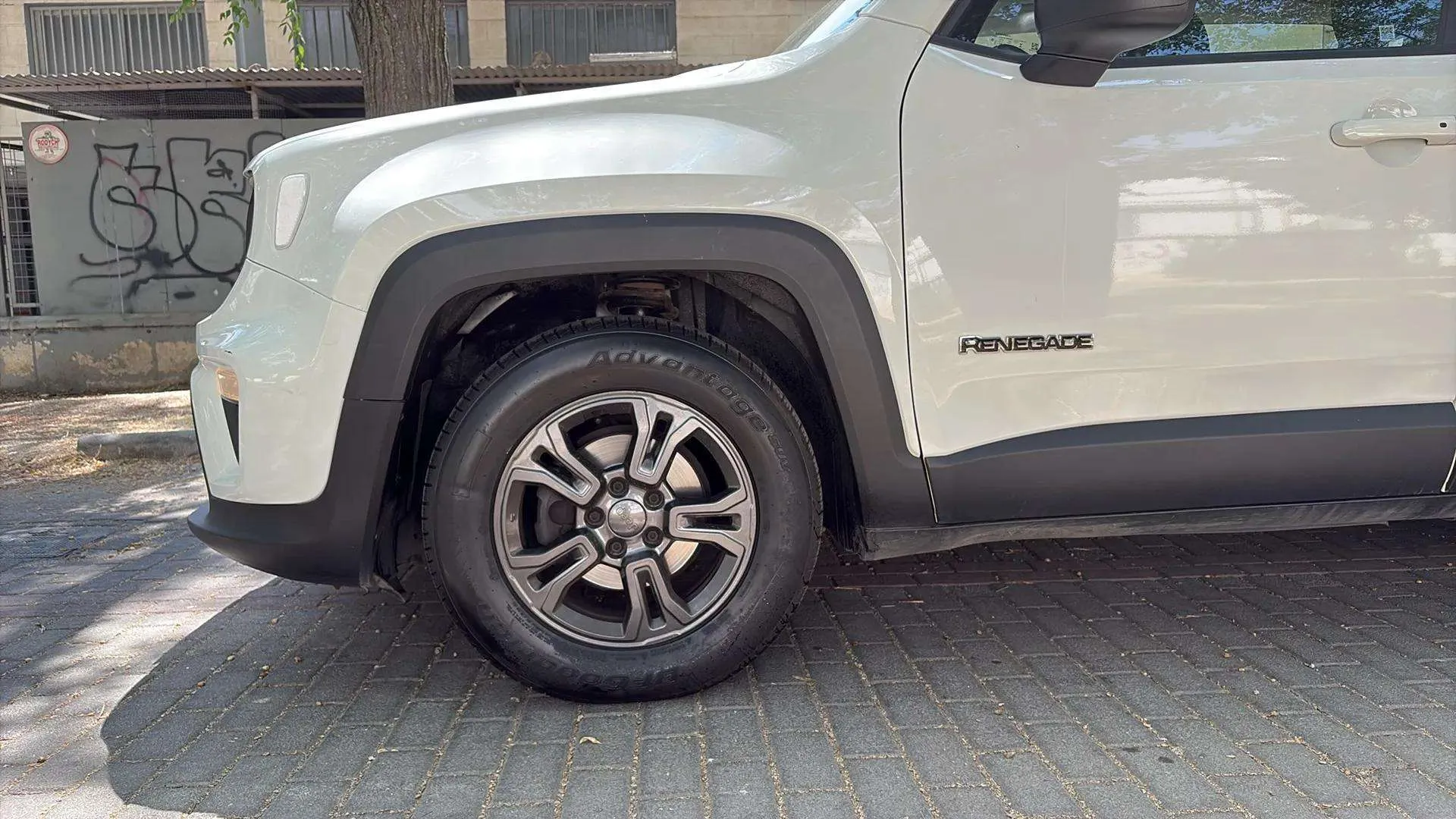 Jeep Renegade Longitude 1.0G 4x2 - foto 14