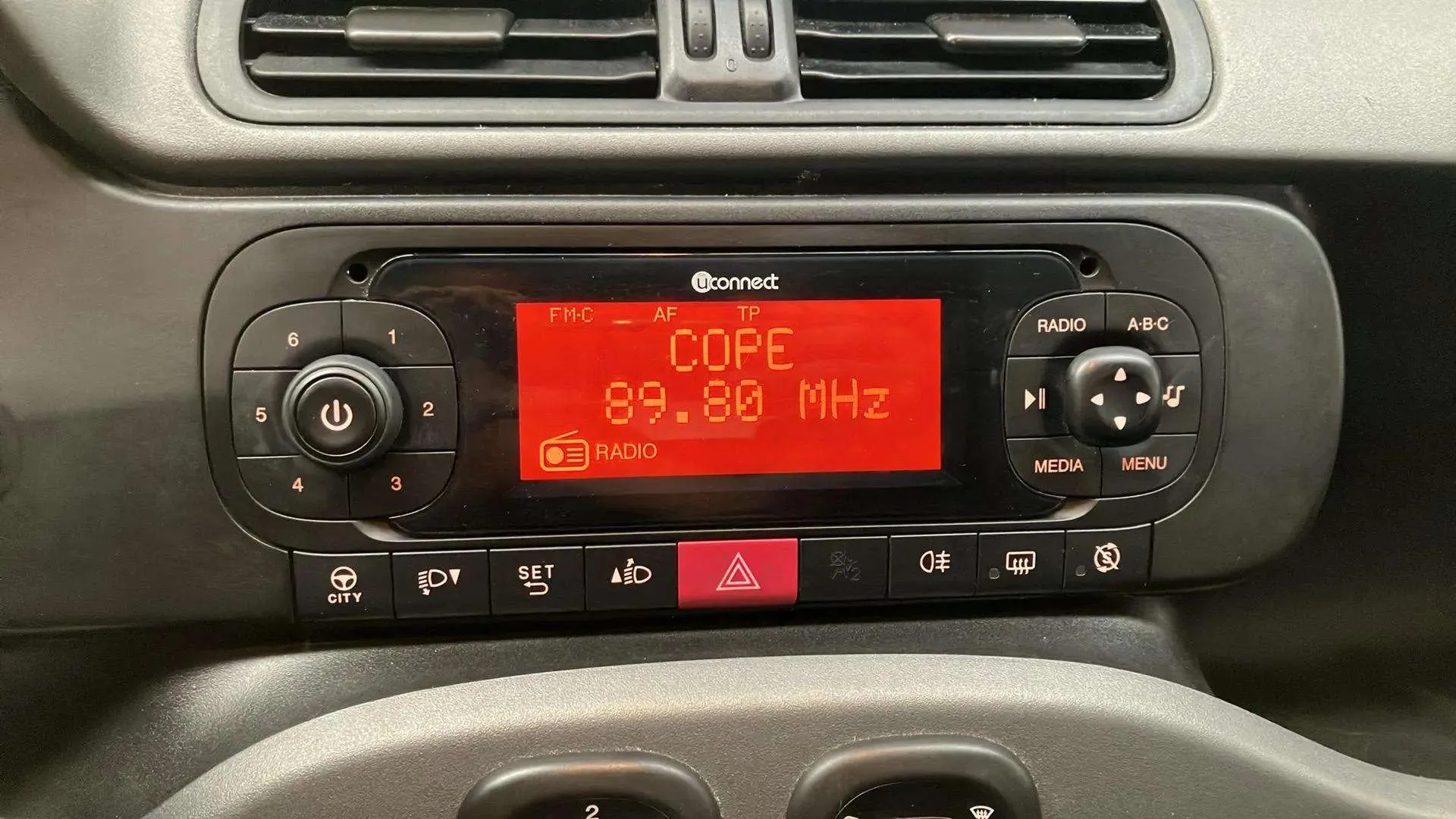 Fiat Panda City Life Hybrid 1.0 Gse - foto 19