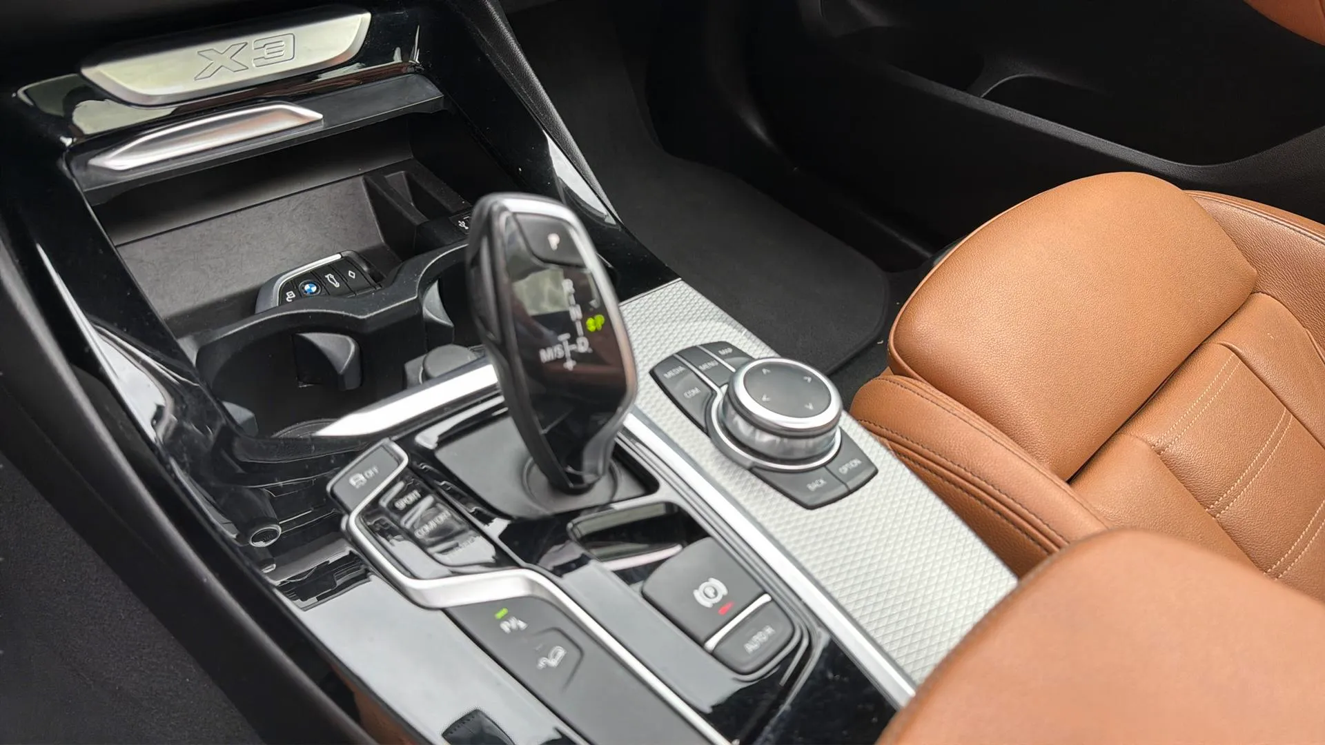 BMW X3 xDrive25d - foto 17