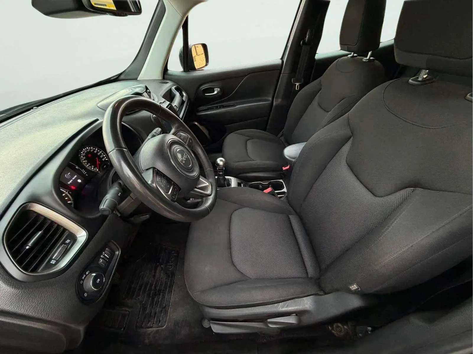 Jeep Renegade Longitude 1.0G 4x2 - foto 10