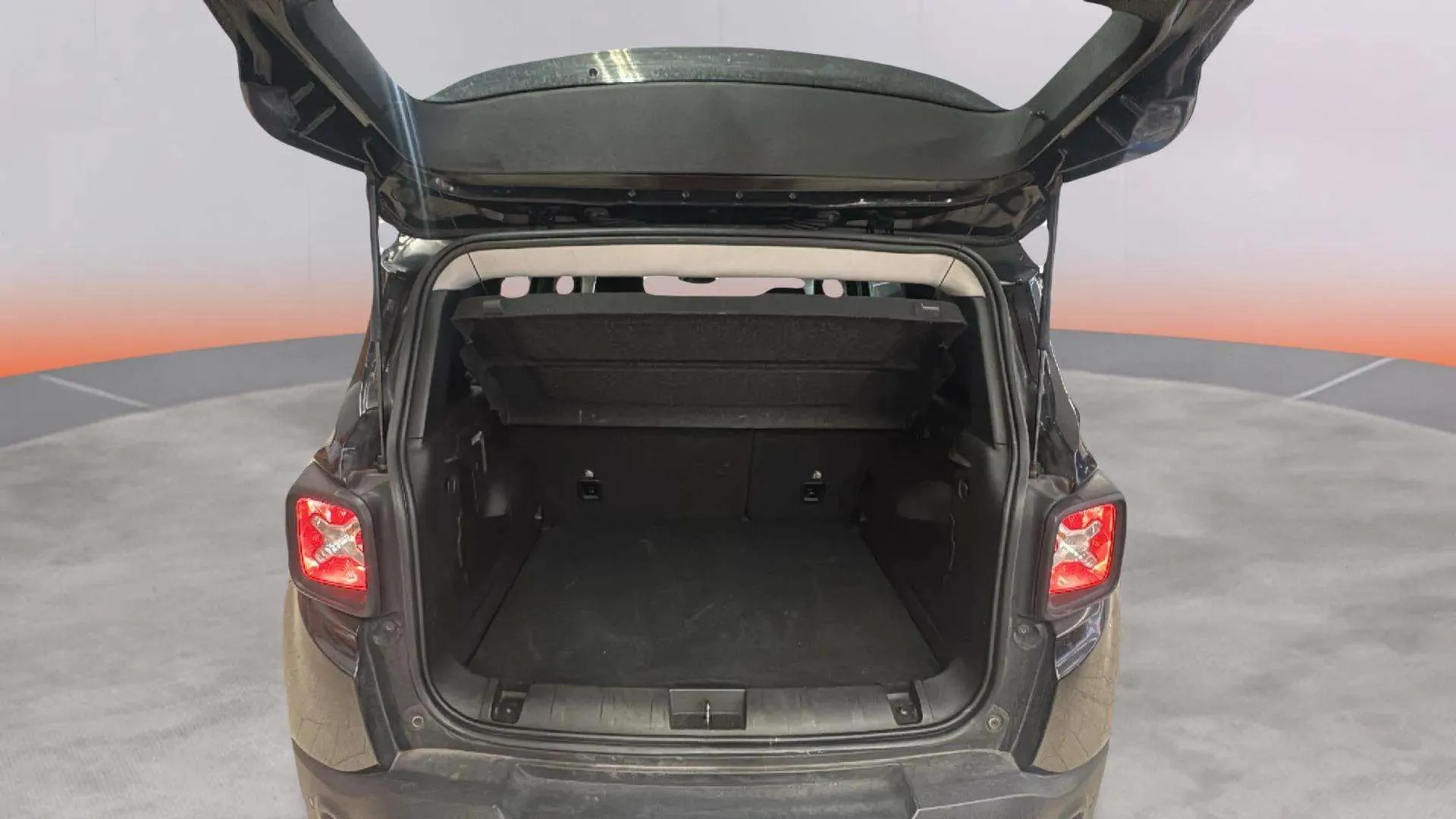 Jeep Renegade Longitude 1.0G 4x2 - foto 9