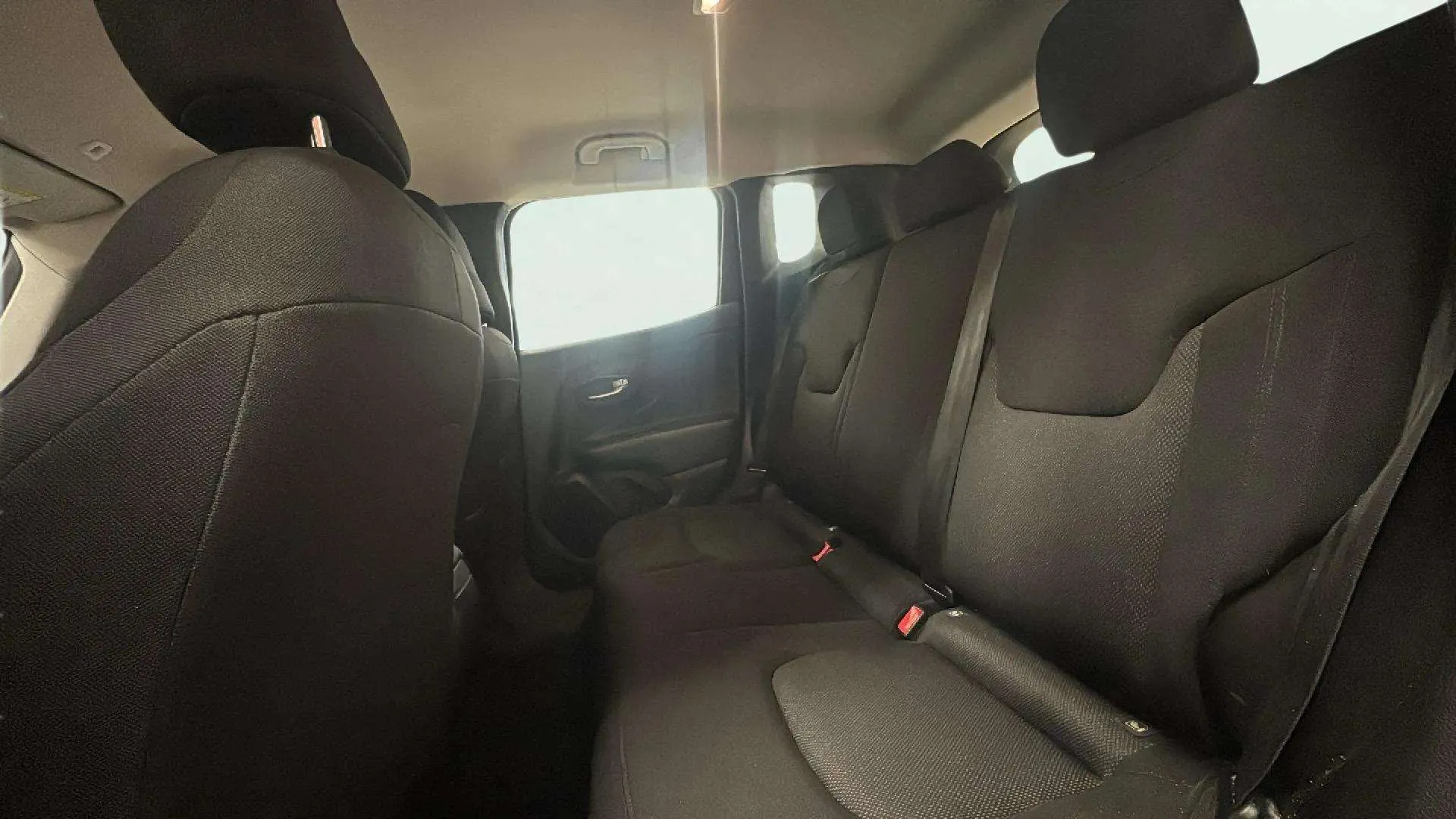 Jeep Renegade Longitude 1.0G 4x2 - foto 16