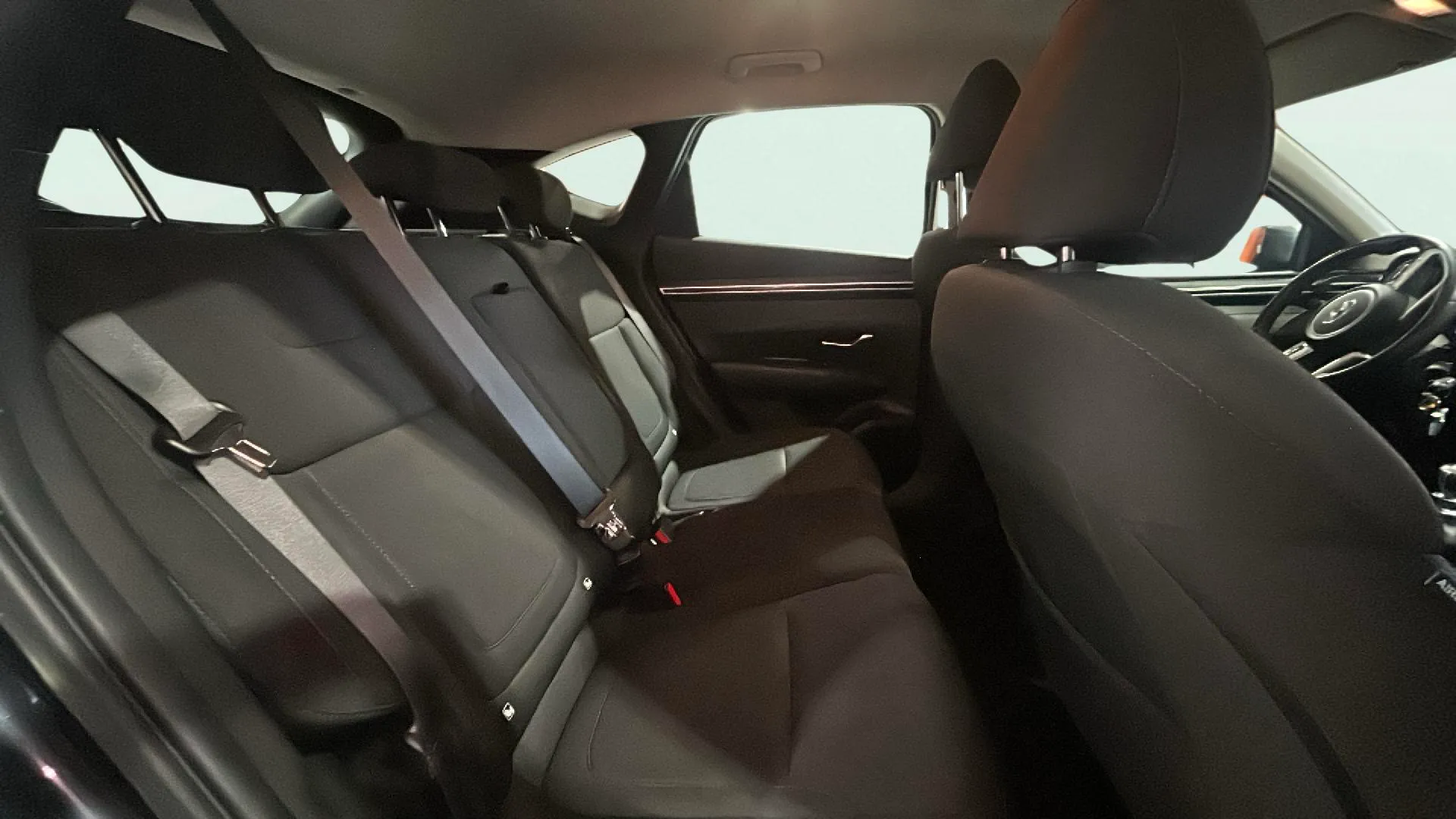 Hyundai Tucson 1.6 T-GDi Klass Safe - foto 14